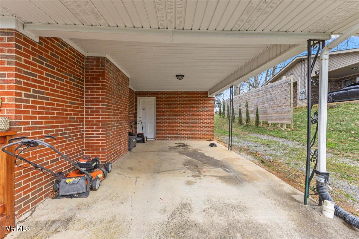 112 Hales Chapel Road Property Photo 30