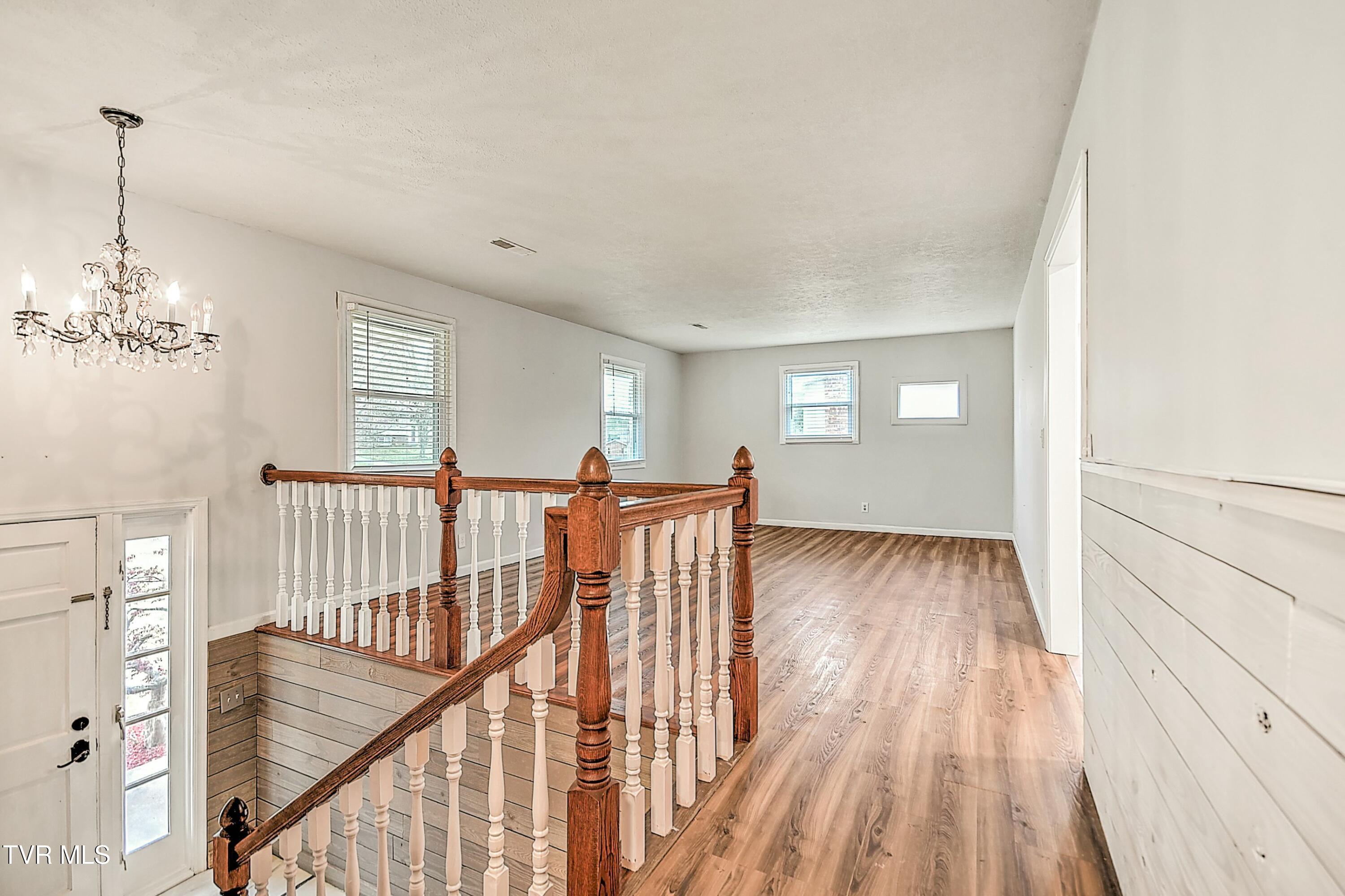 518 Spruce St Street Property Photo 7