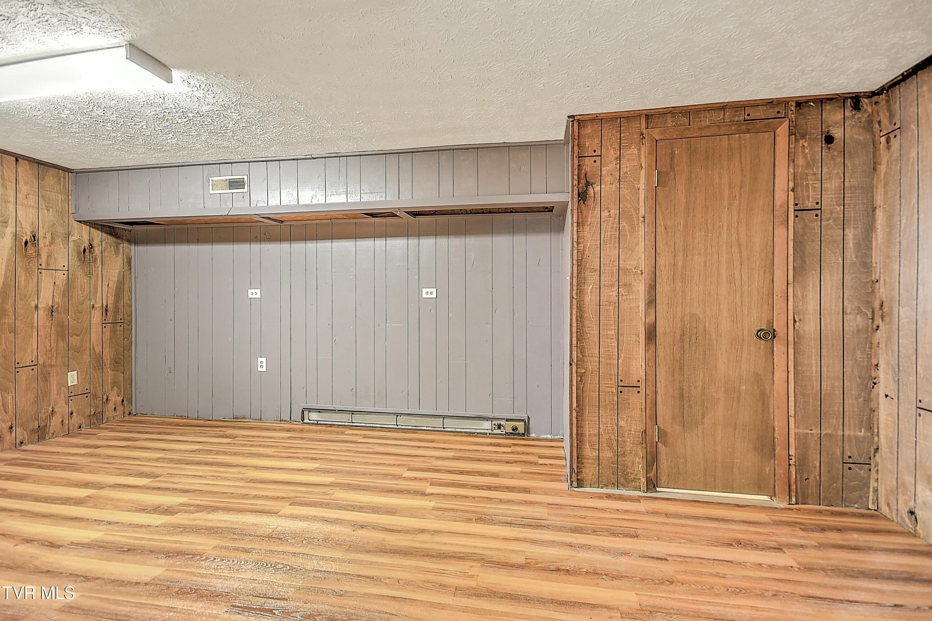 518 Spruce St Street Property Photo 38