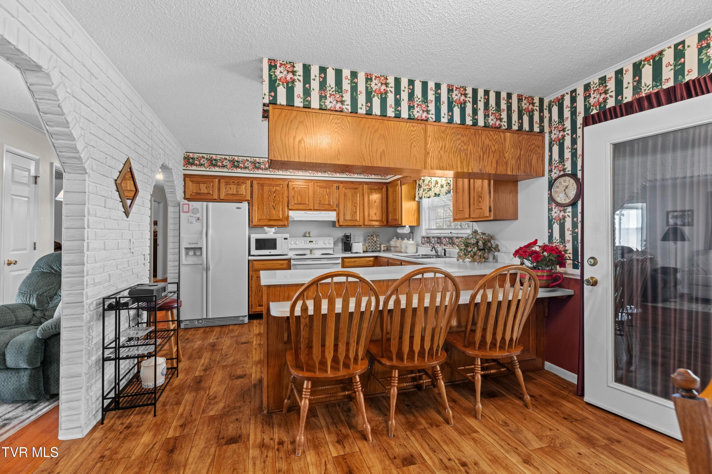 540 Hurley Drive Property Photo 13