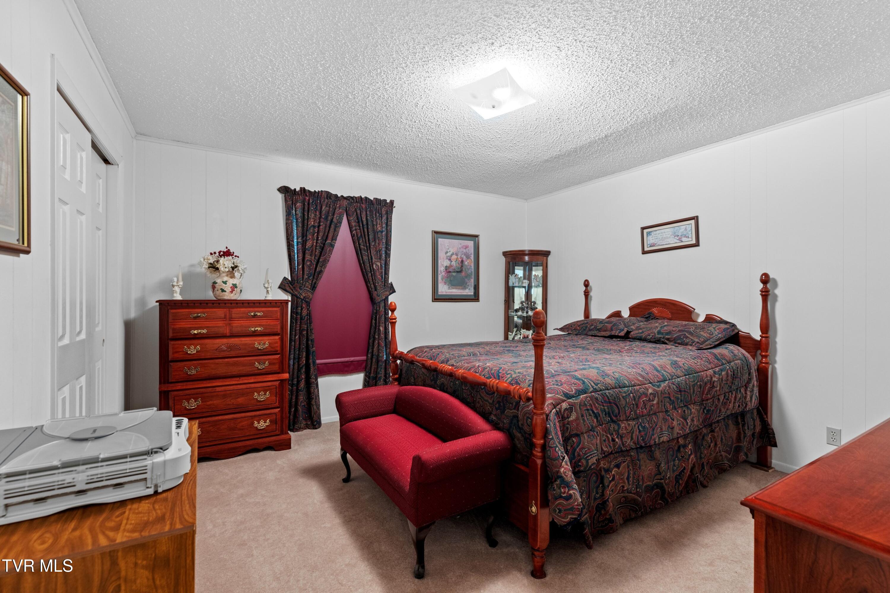 540 Hurley Drive Property Photo 21
