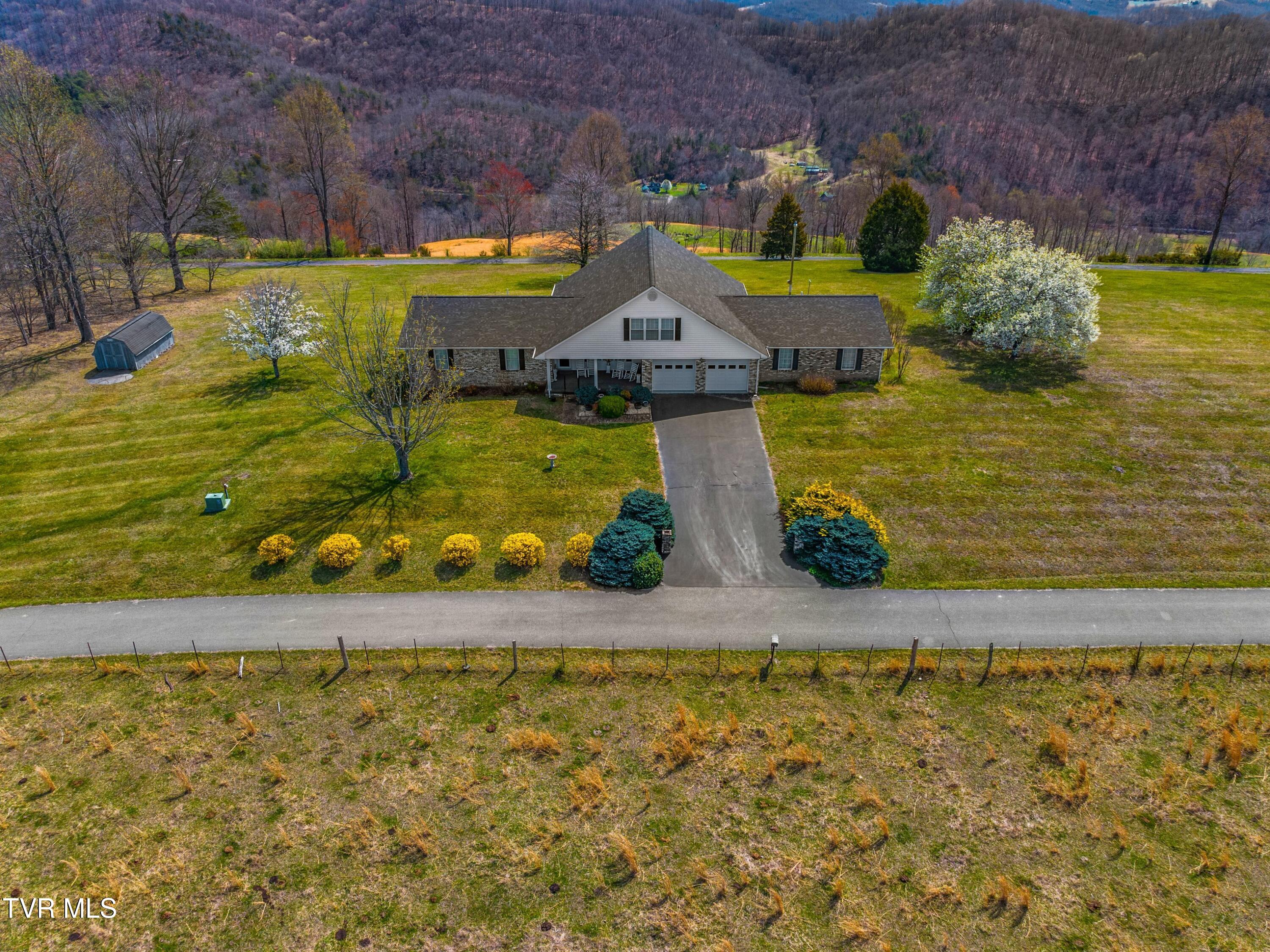 540 Hurley Drive Property Photo 46
