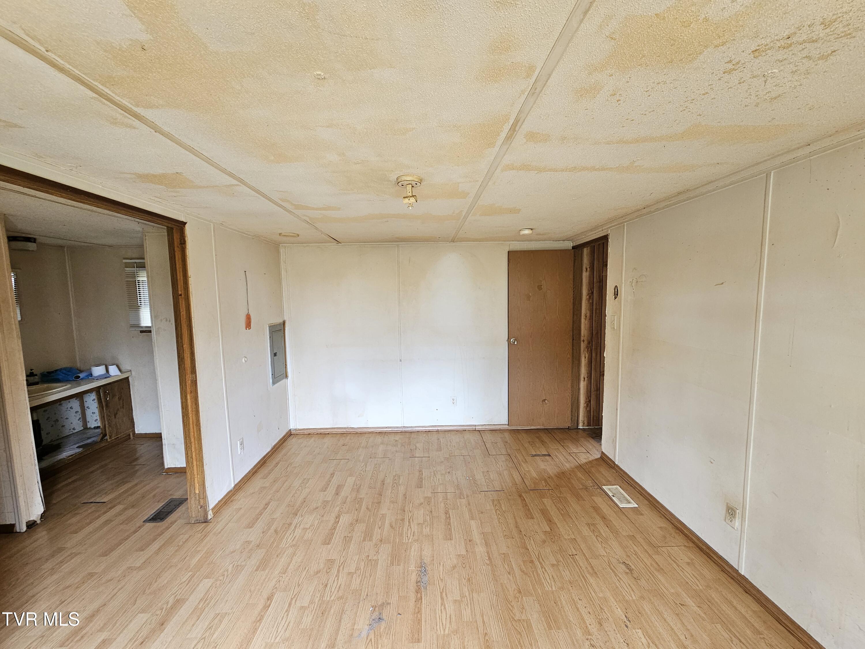4662 Marvin Road Property Photo 16