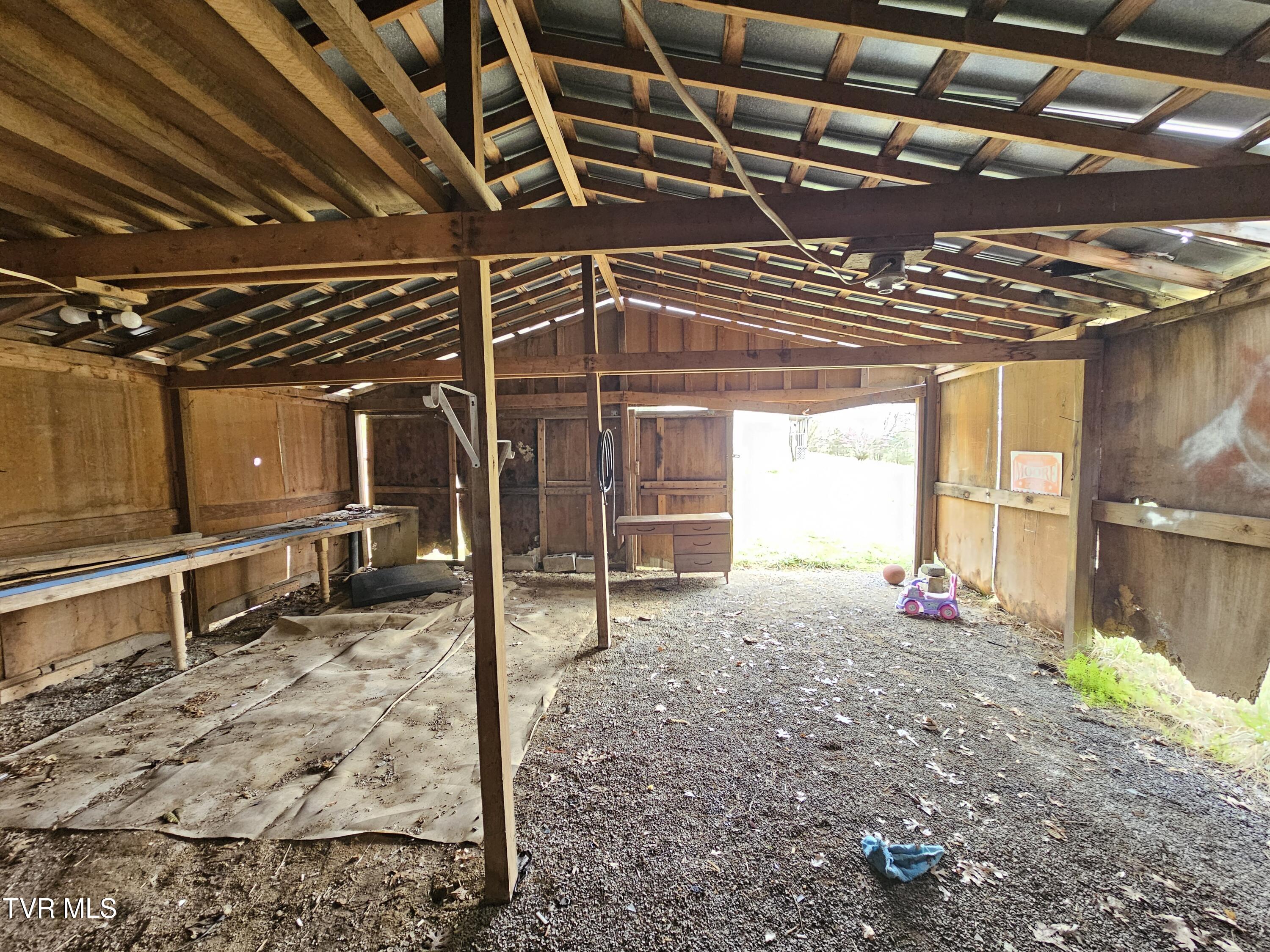 4662 Marvin Road Property Photo 23