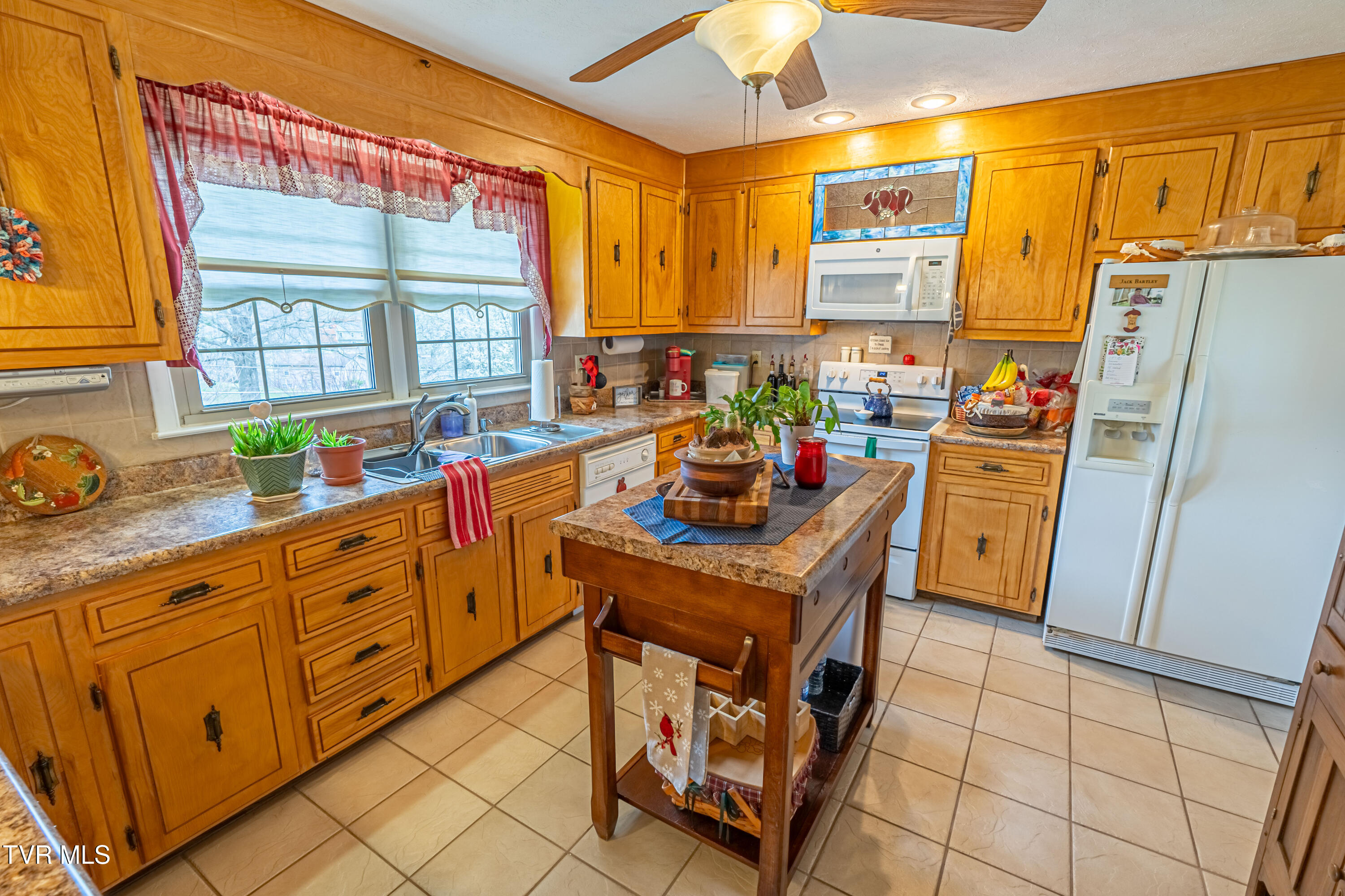 1081 Southwest Panorama Drive Property Photo 36