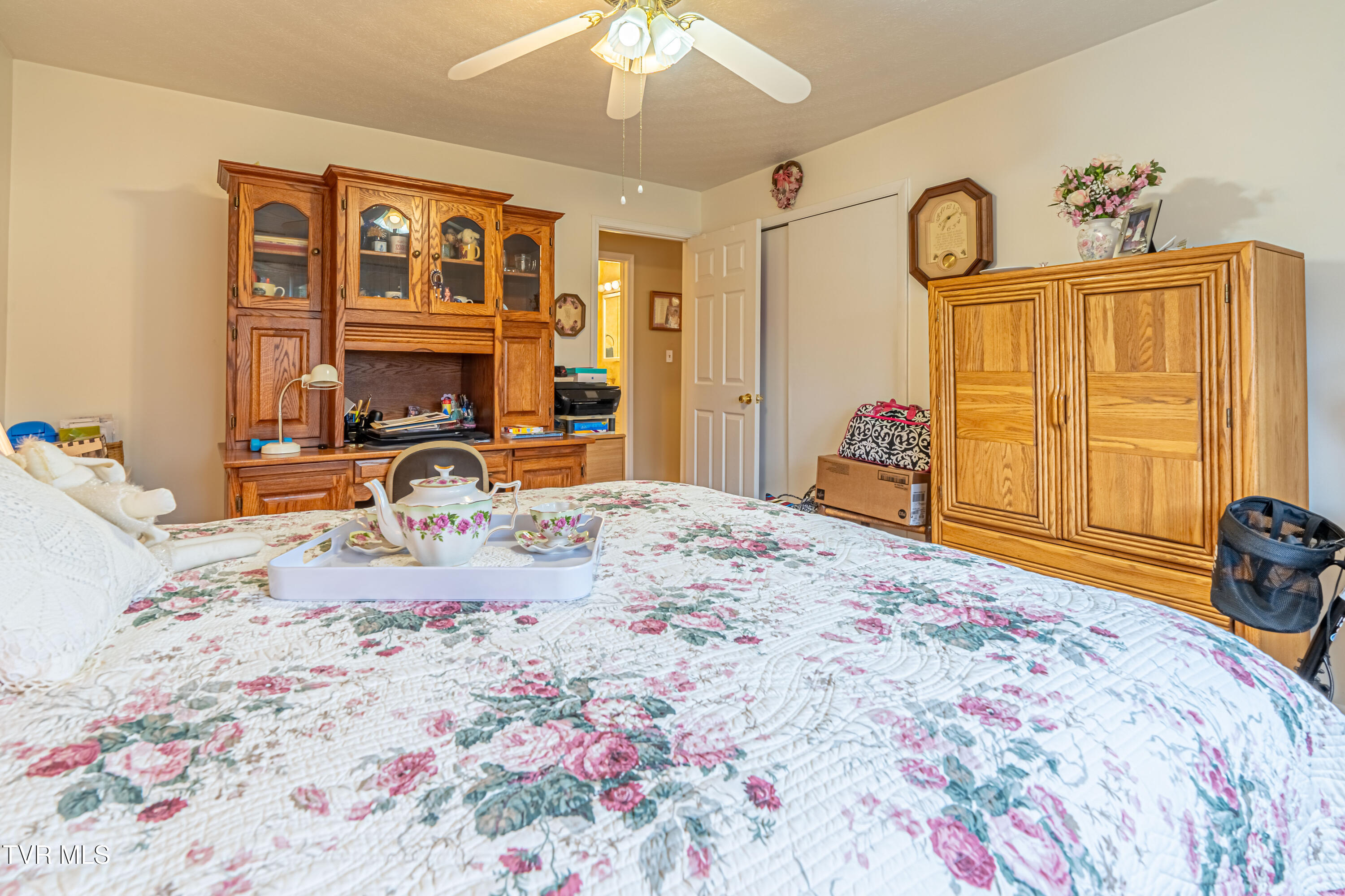 1081 Southwest Panorama Drive Property Photo 43
