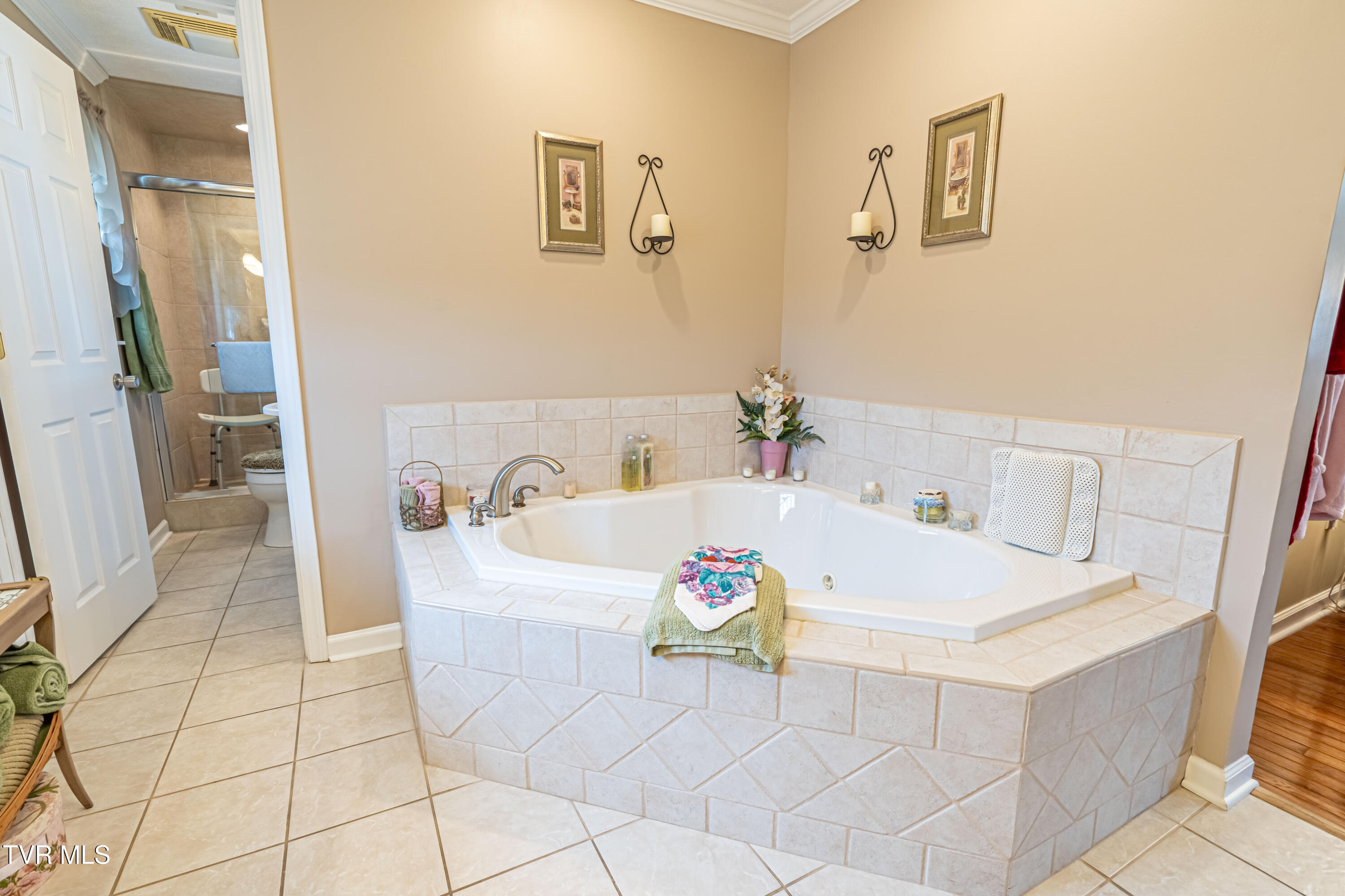 1081 Southwest Panorama Drive Property Photo 49