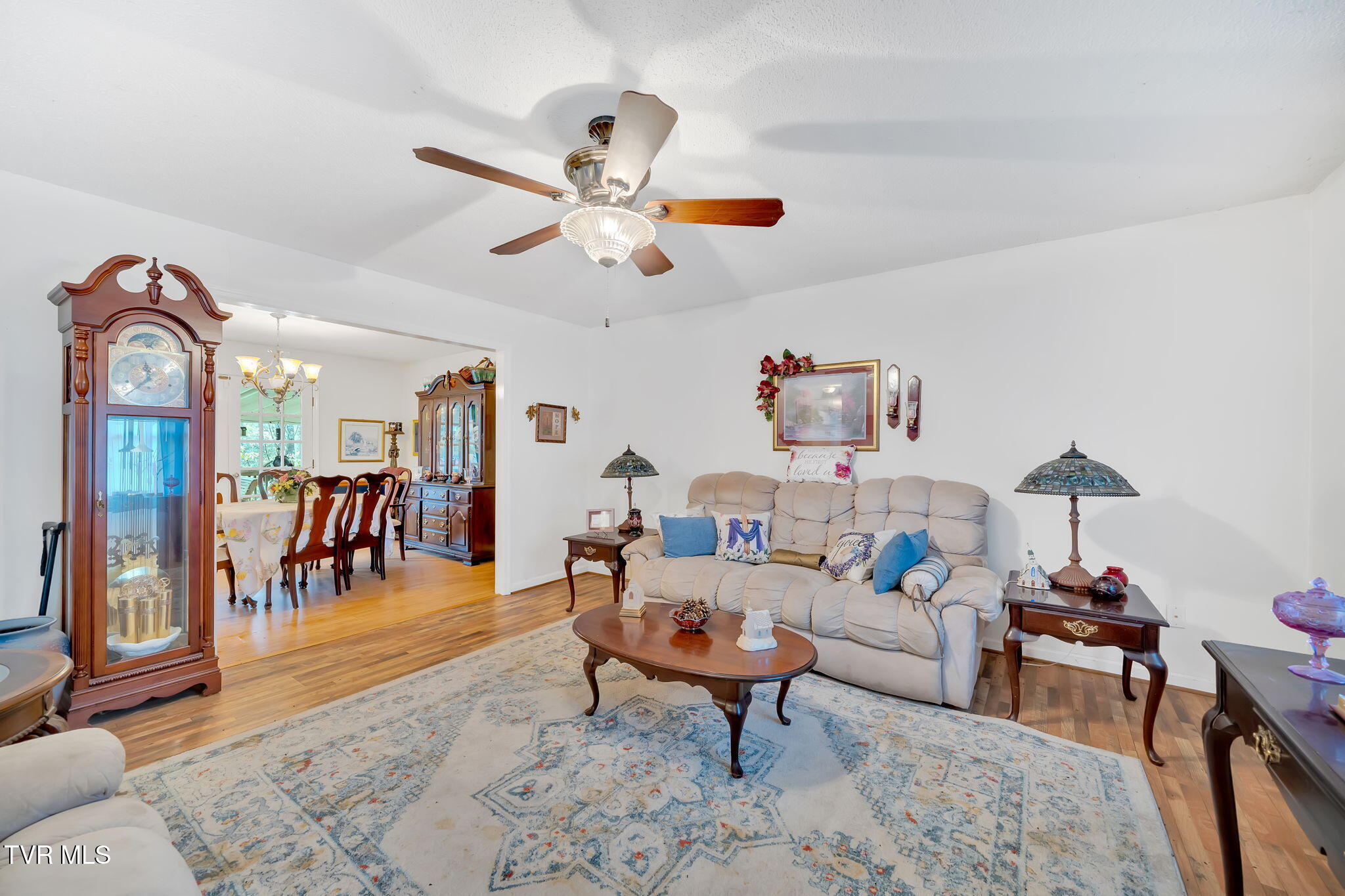 21608 Plantation Road Property Photo 9