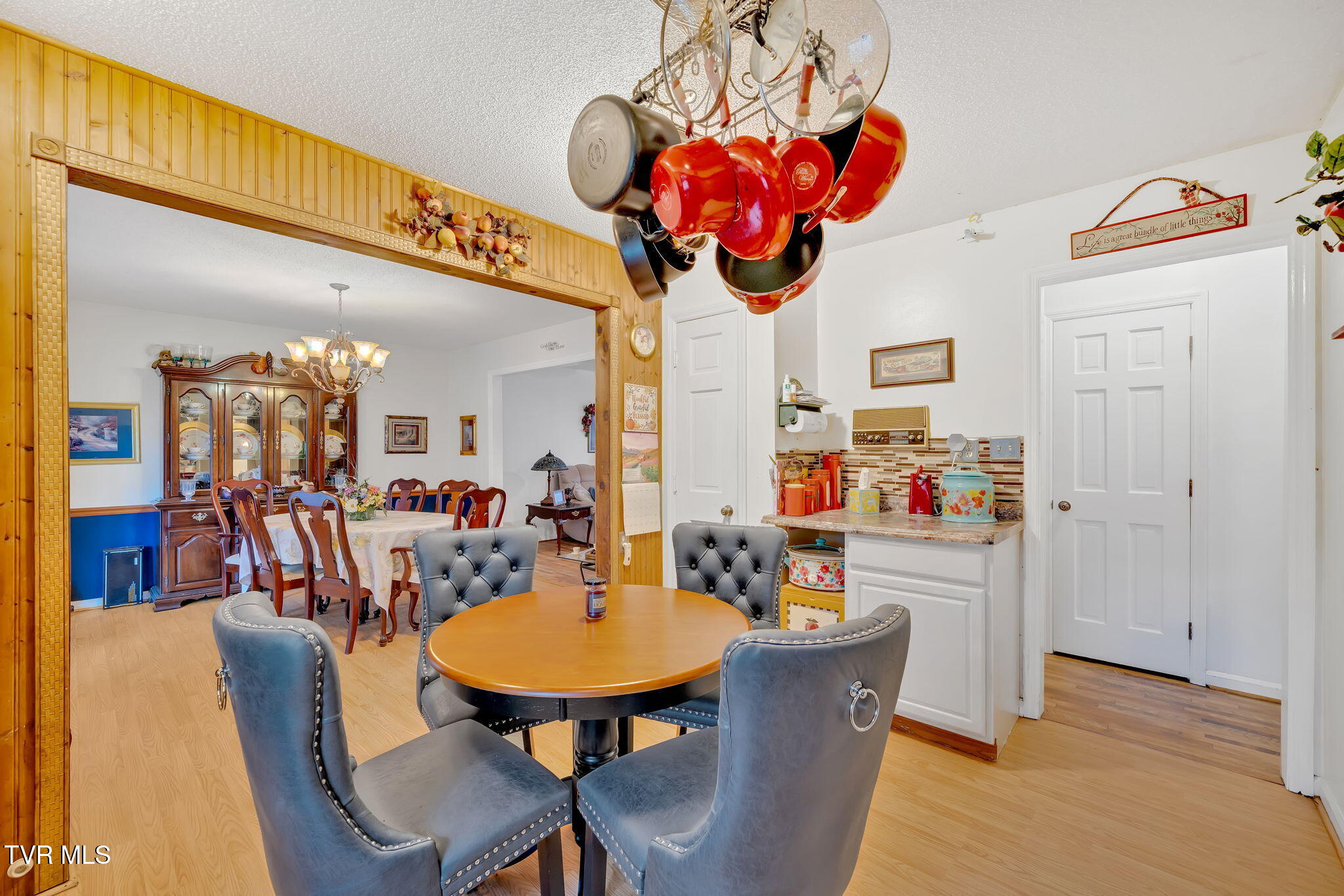 21608 Plantation Road Property Photo 15