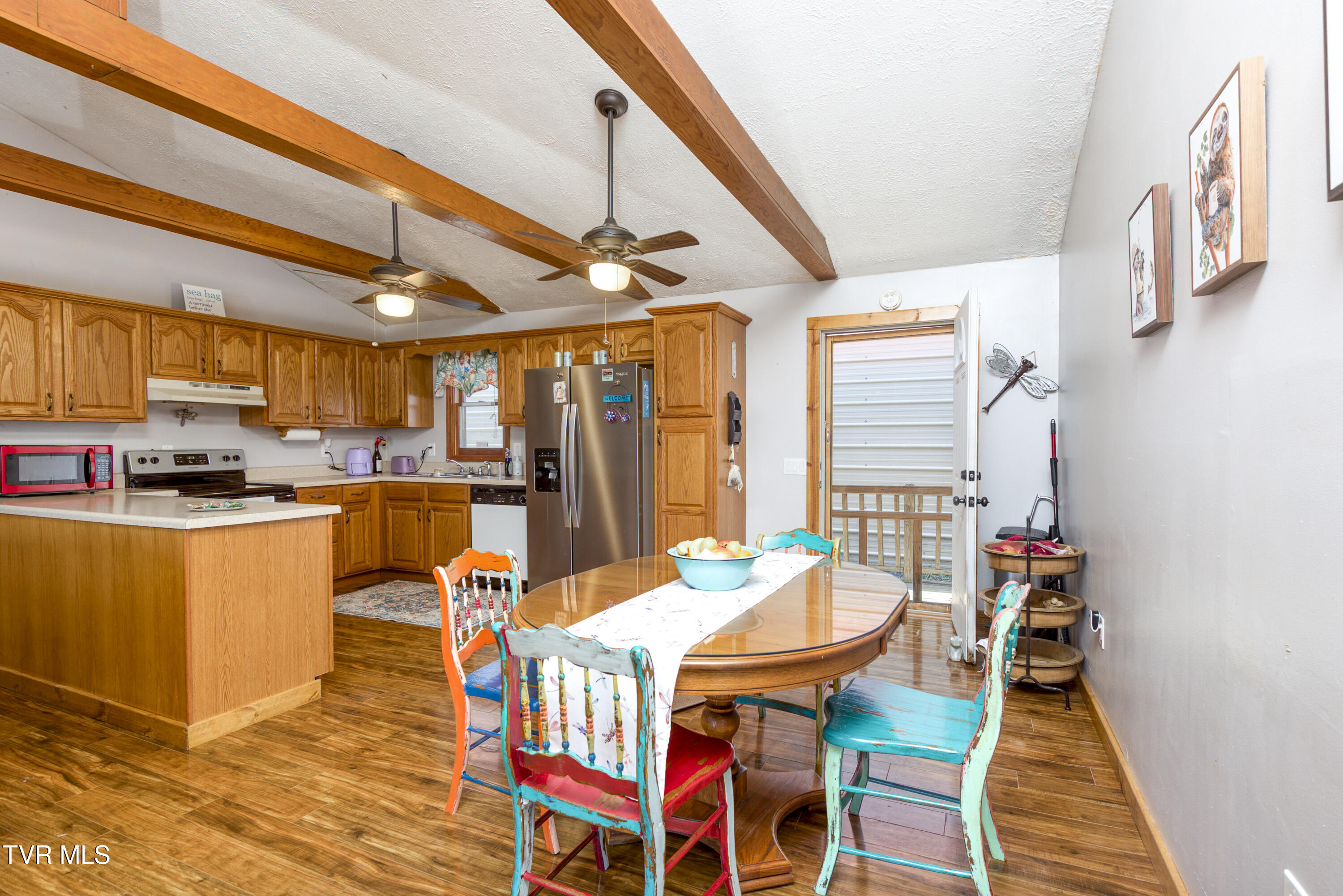 23324 Denton Valley Road Property Photo 11