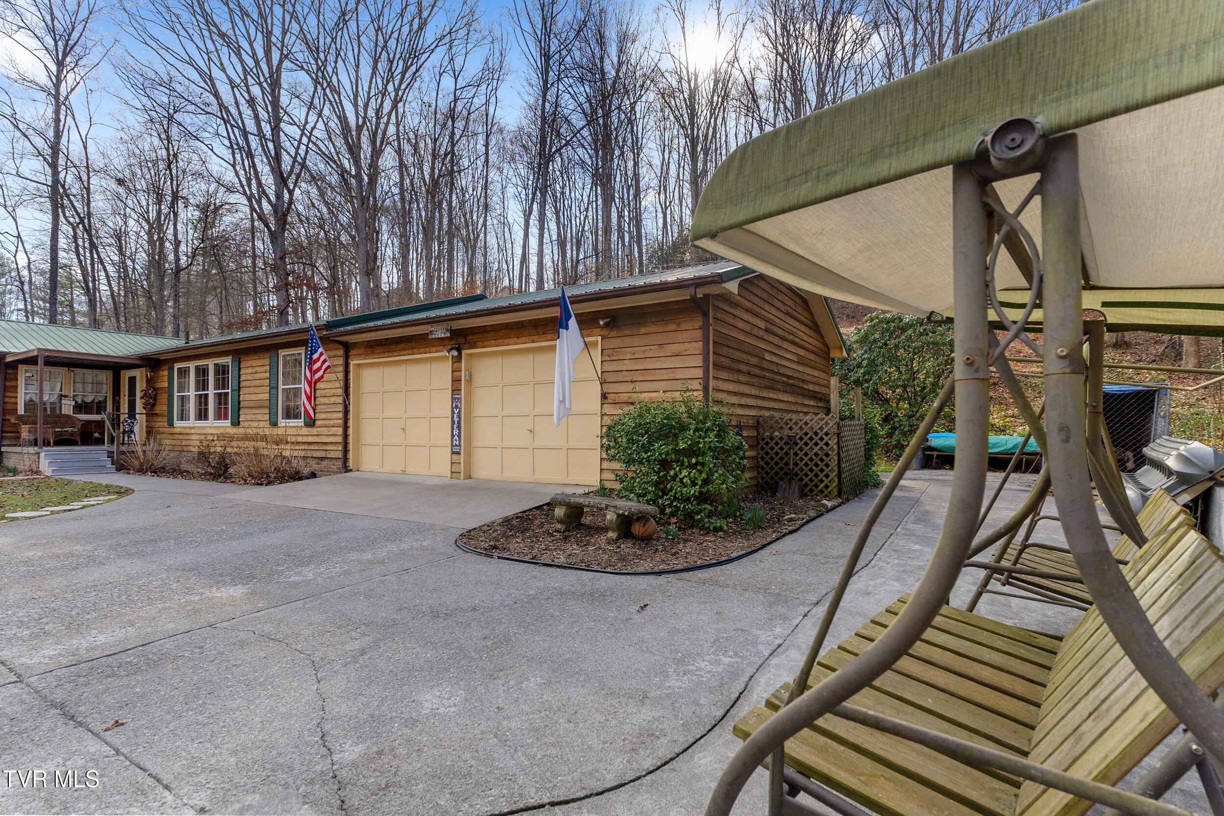 1628 Valleyview Drive Property Photo 7