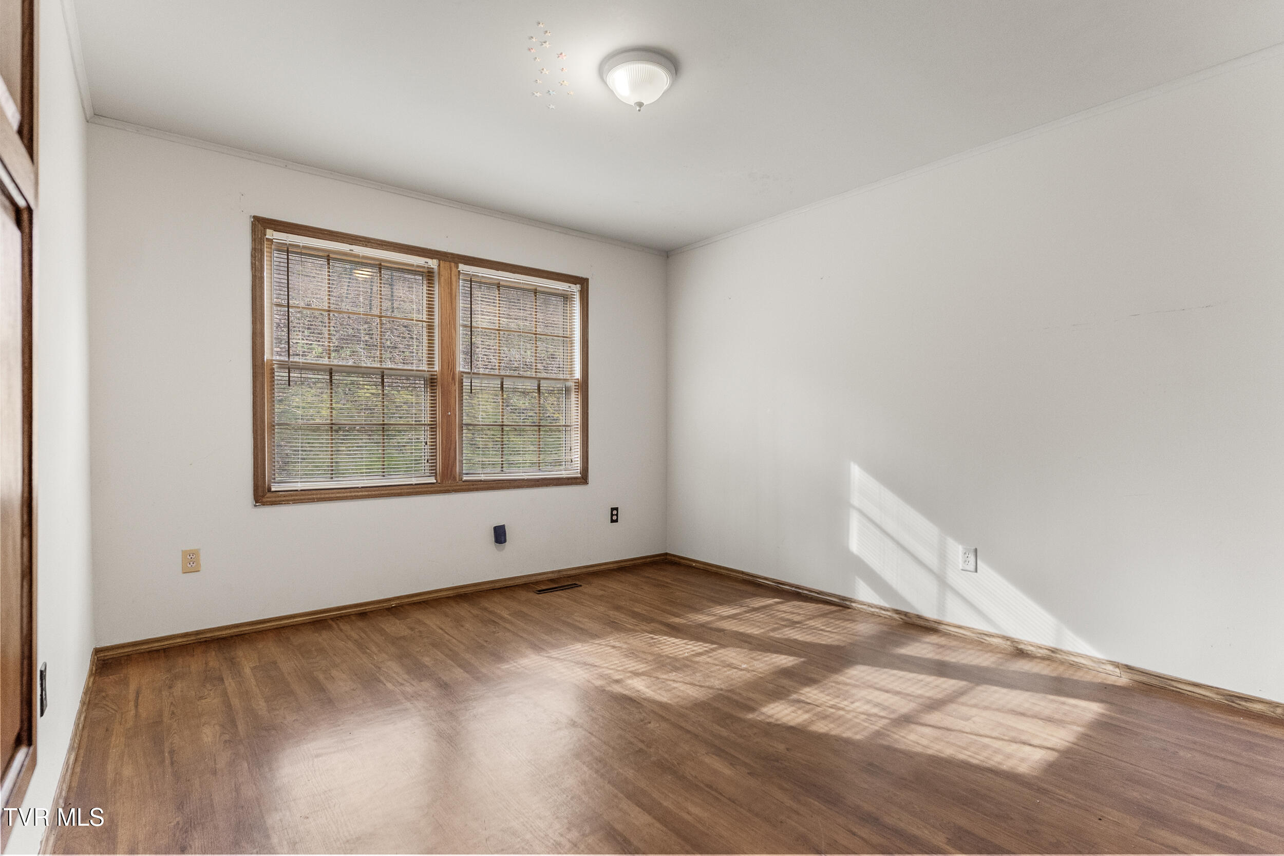 1628 Valleyview Drive Property Photo 27