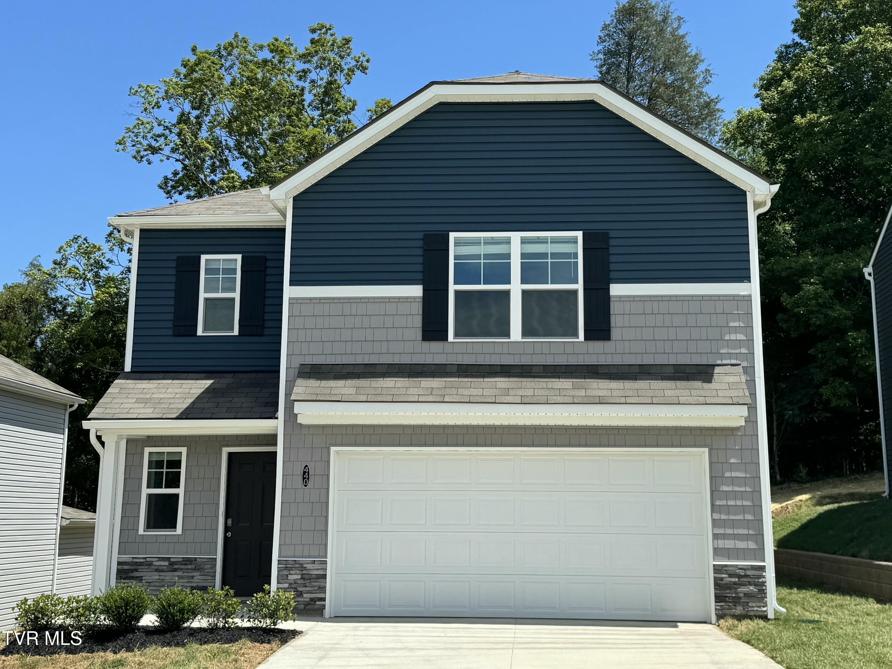 440 Arrowhead Drive Property Photo 1