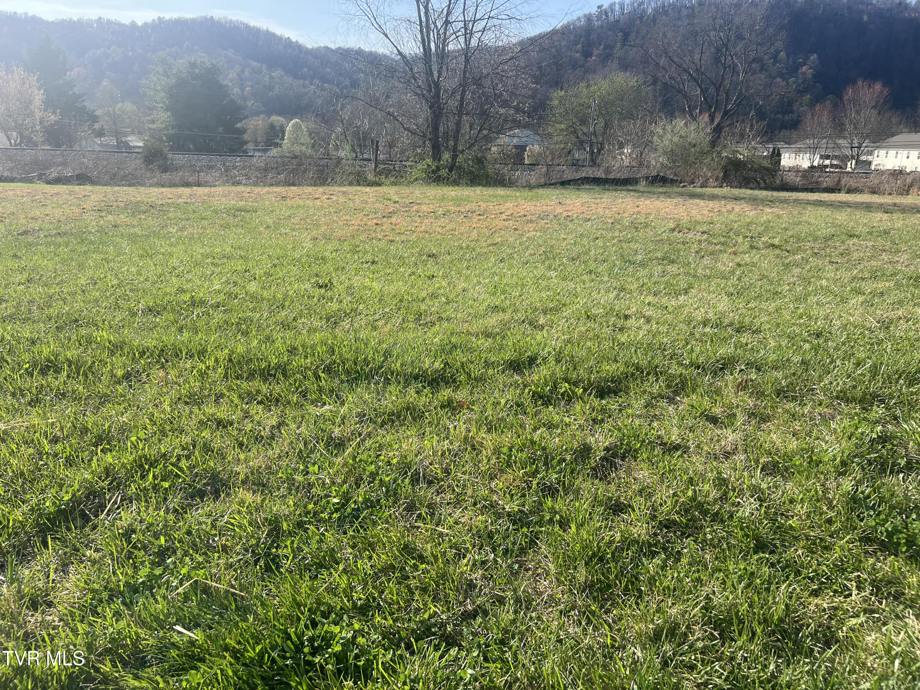 140 Ervin Loop Property Photo