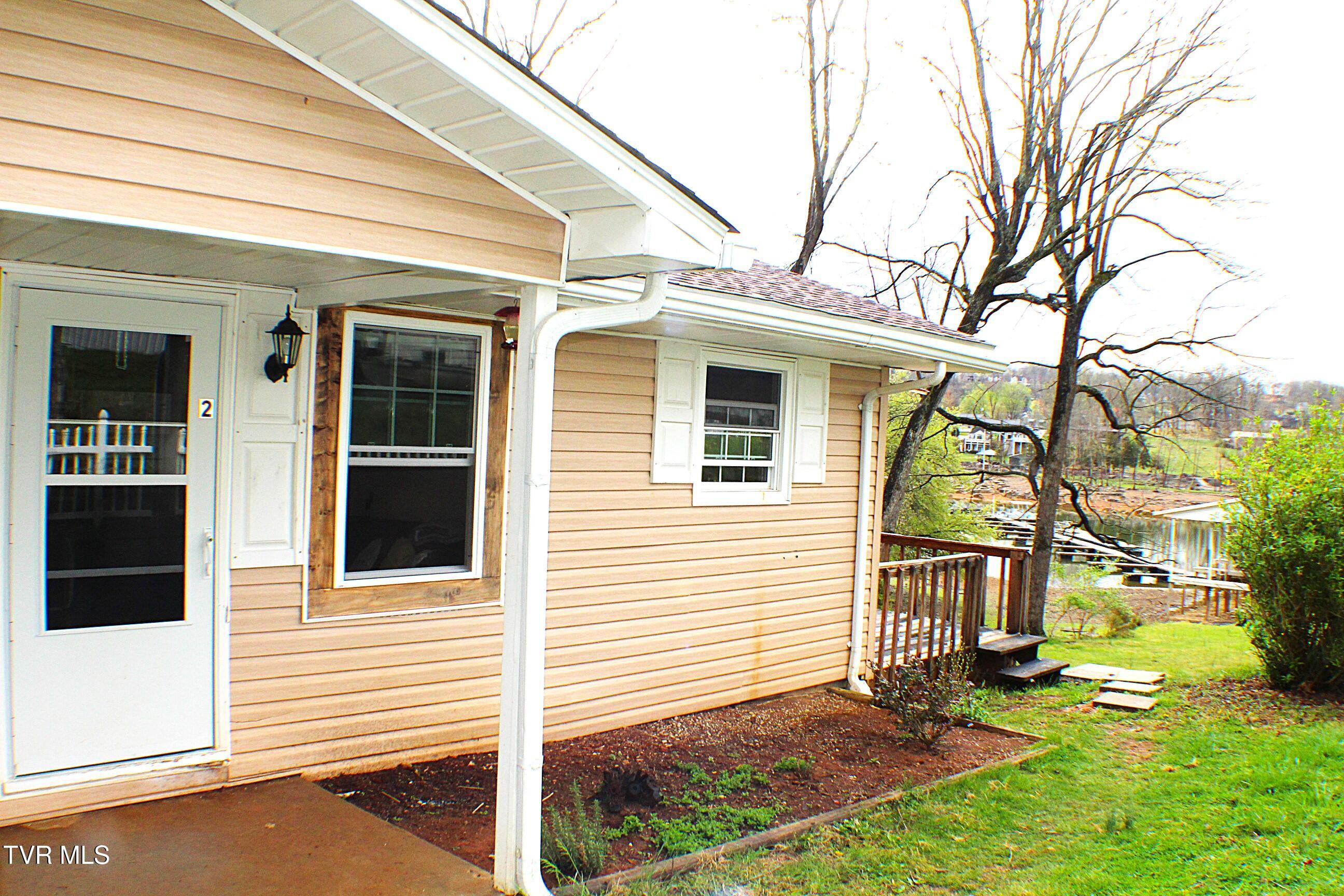 200 Two Street Property Photo 1