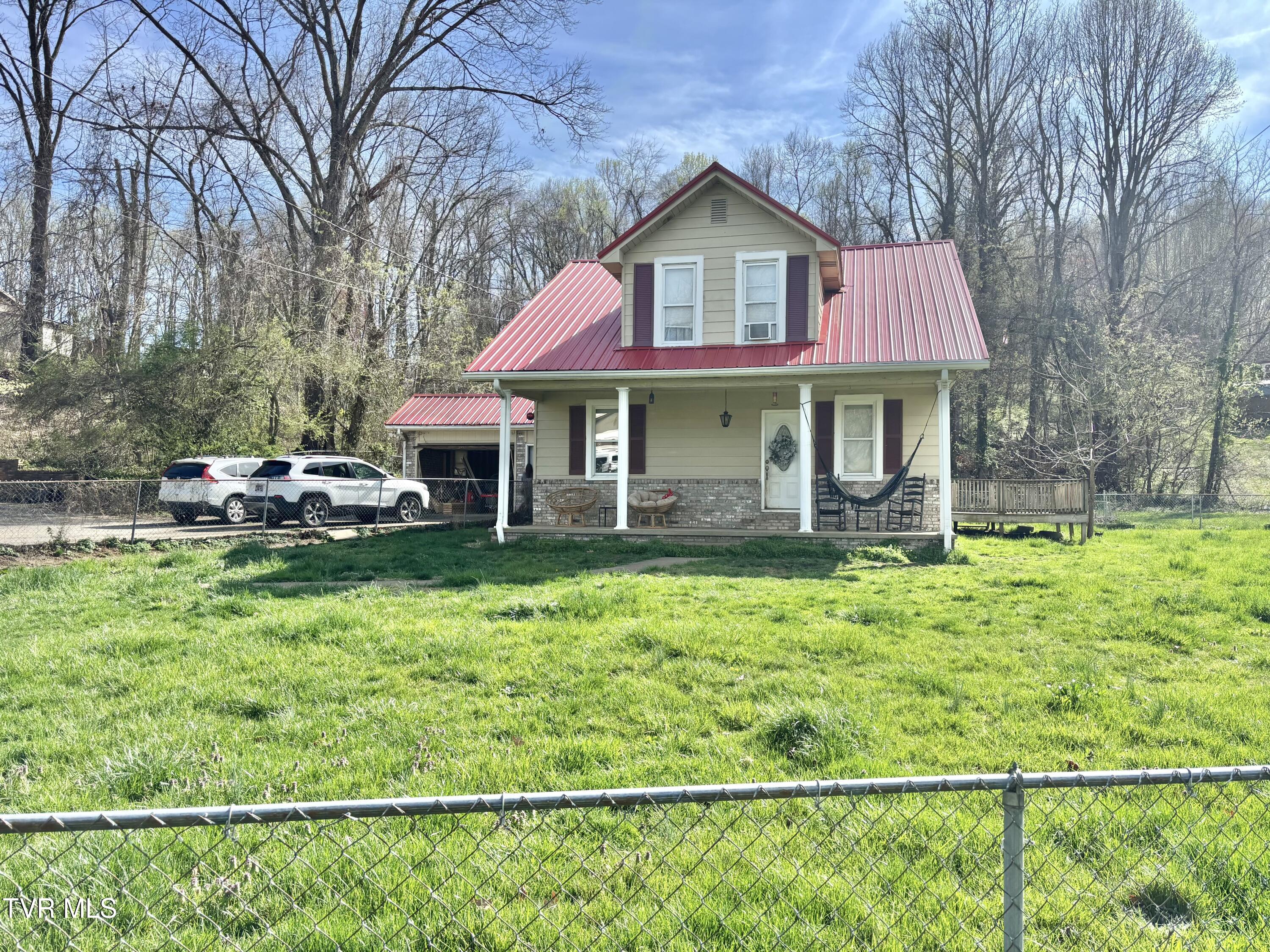 2504 Elizabethton Highway Property Photo 1