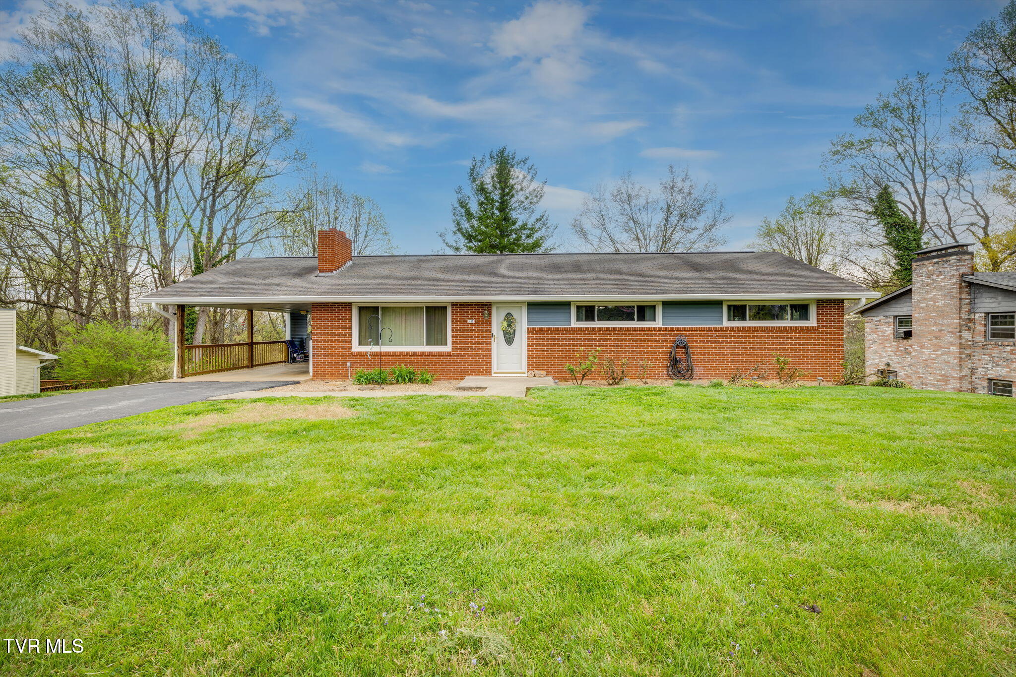 441 Merman Road Property Photo