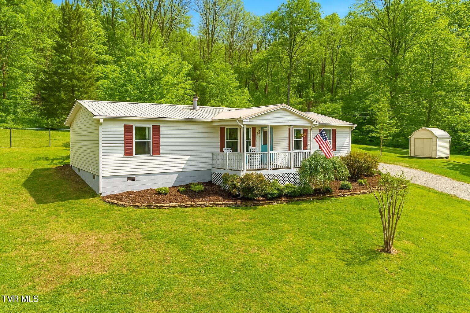 179 Berry Drive Property Photo 1