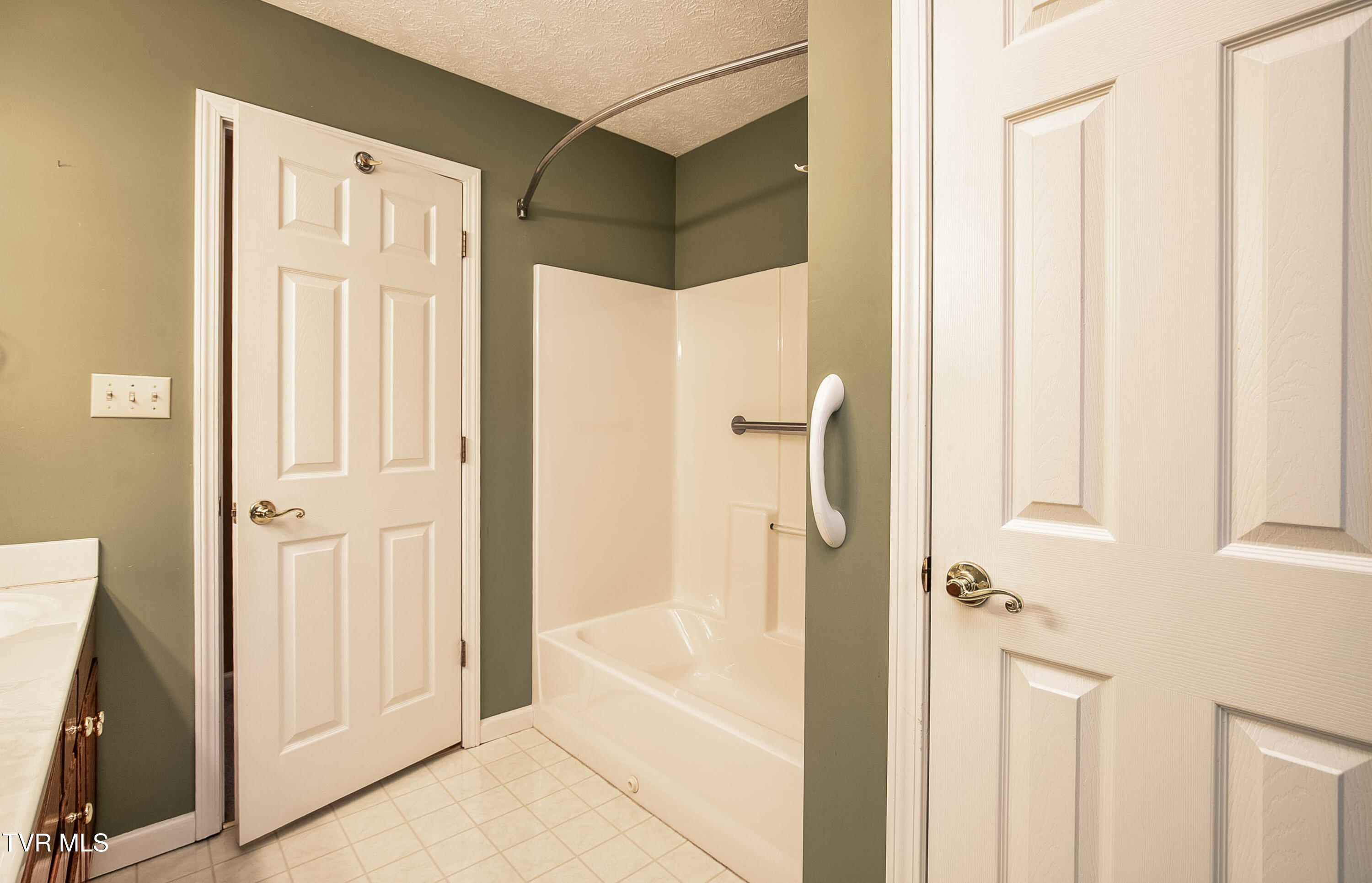 752 West Valley Drive Property Photo 24