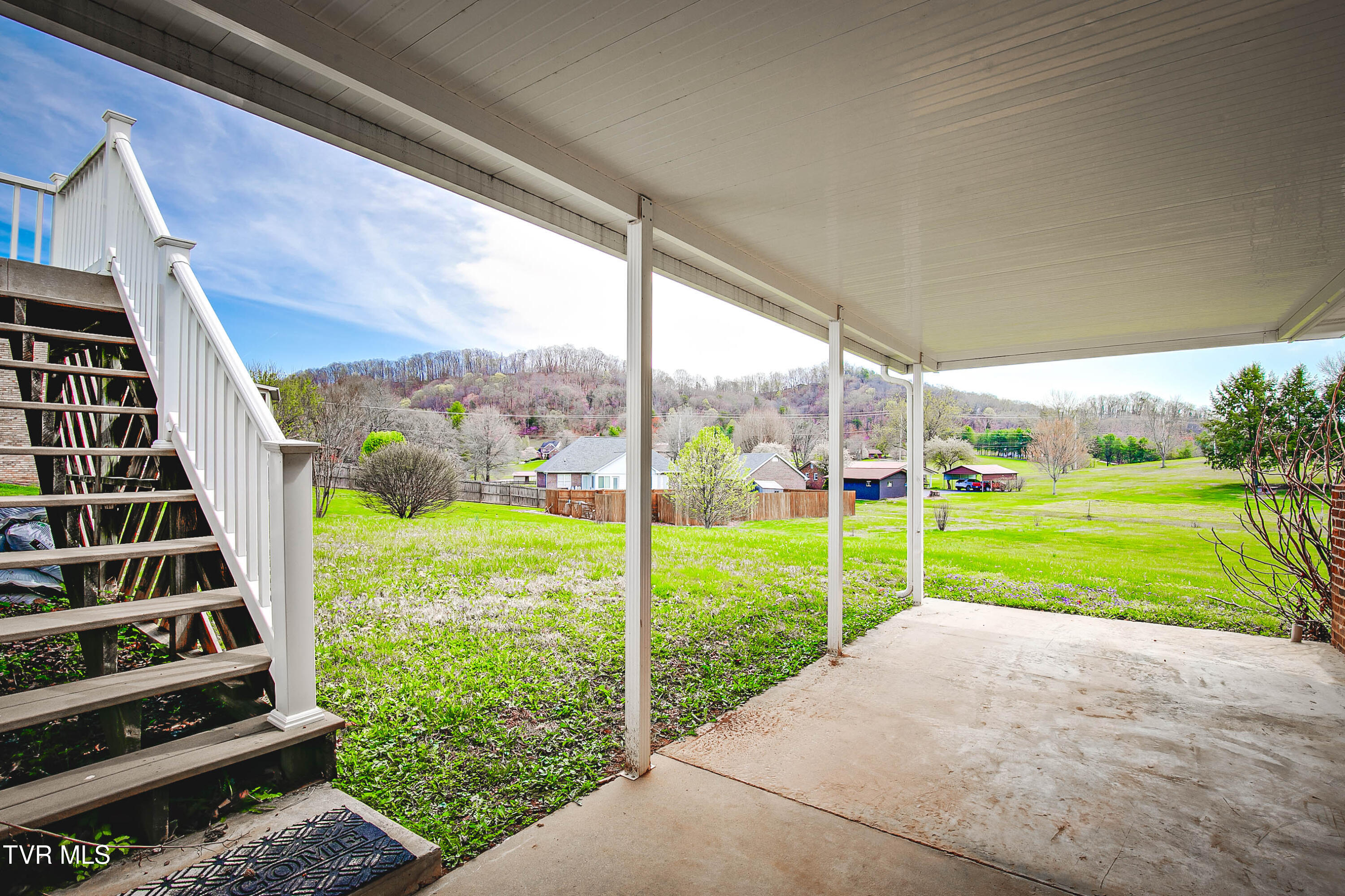 752 West Valley Drive Property Photo 35