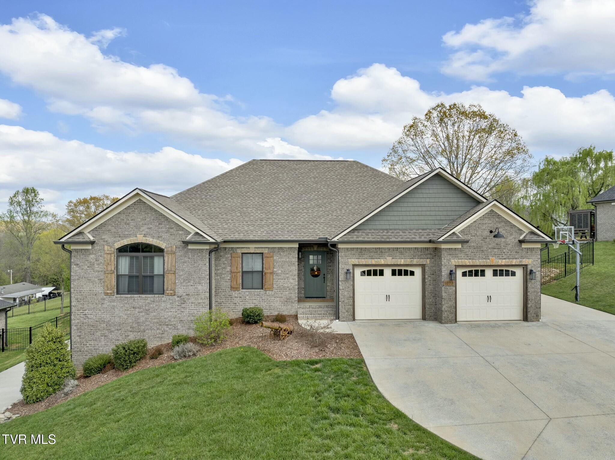 1073 Panoramic Vista Property Photo