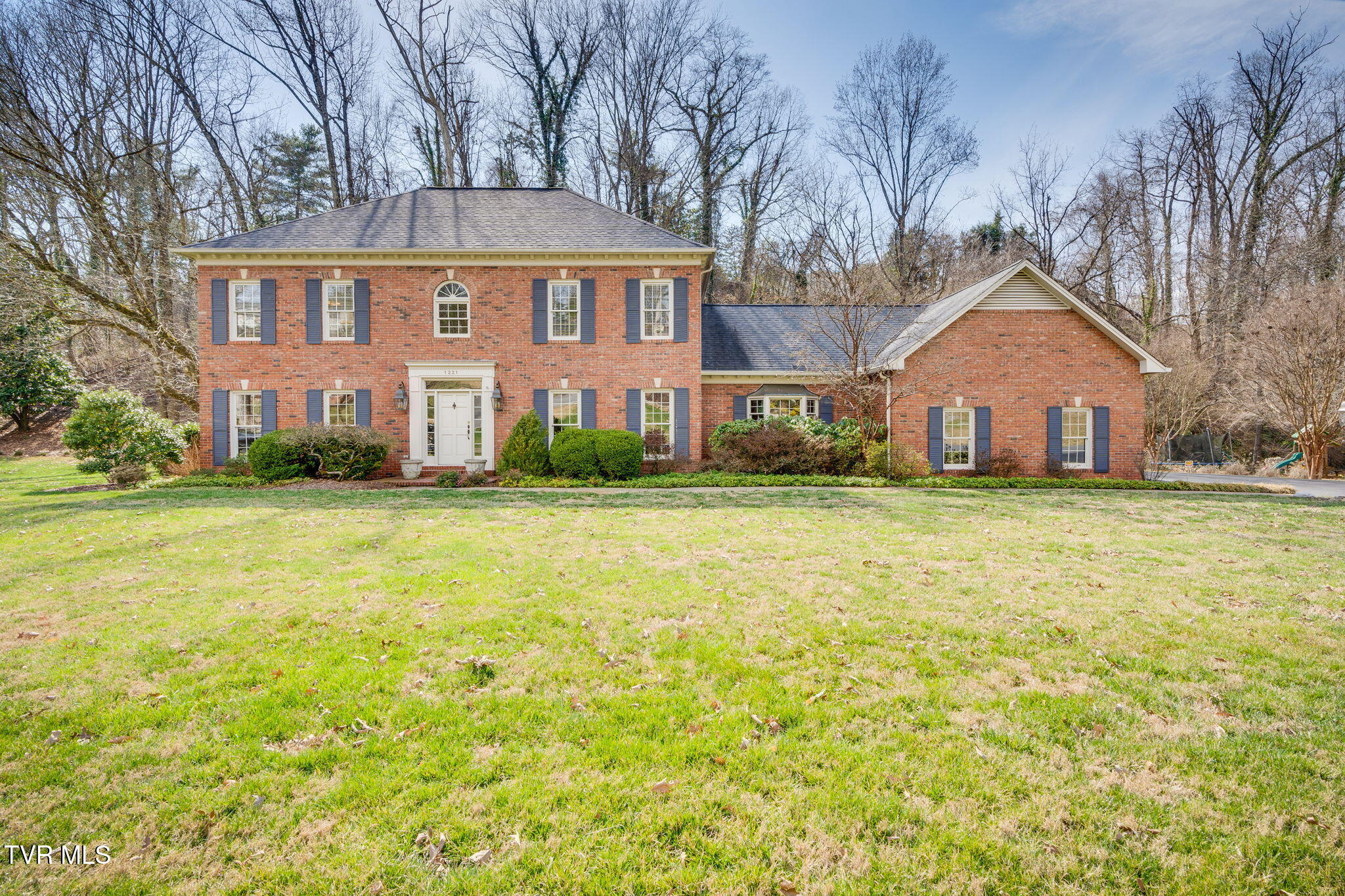 1221 Radcliffe Avenue Property Photo