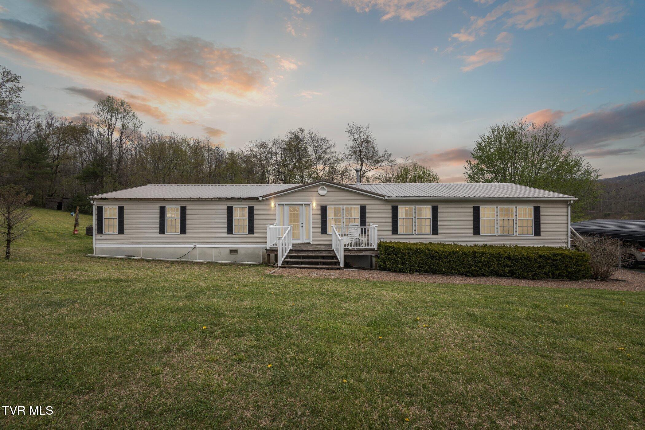 721 Mcqueen Street Property Photo