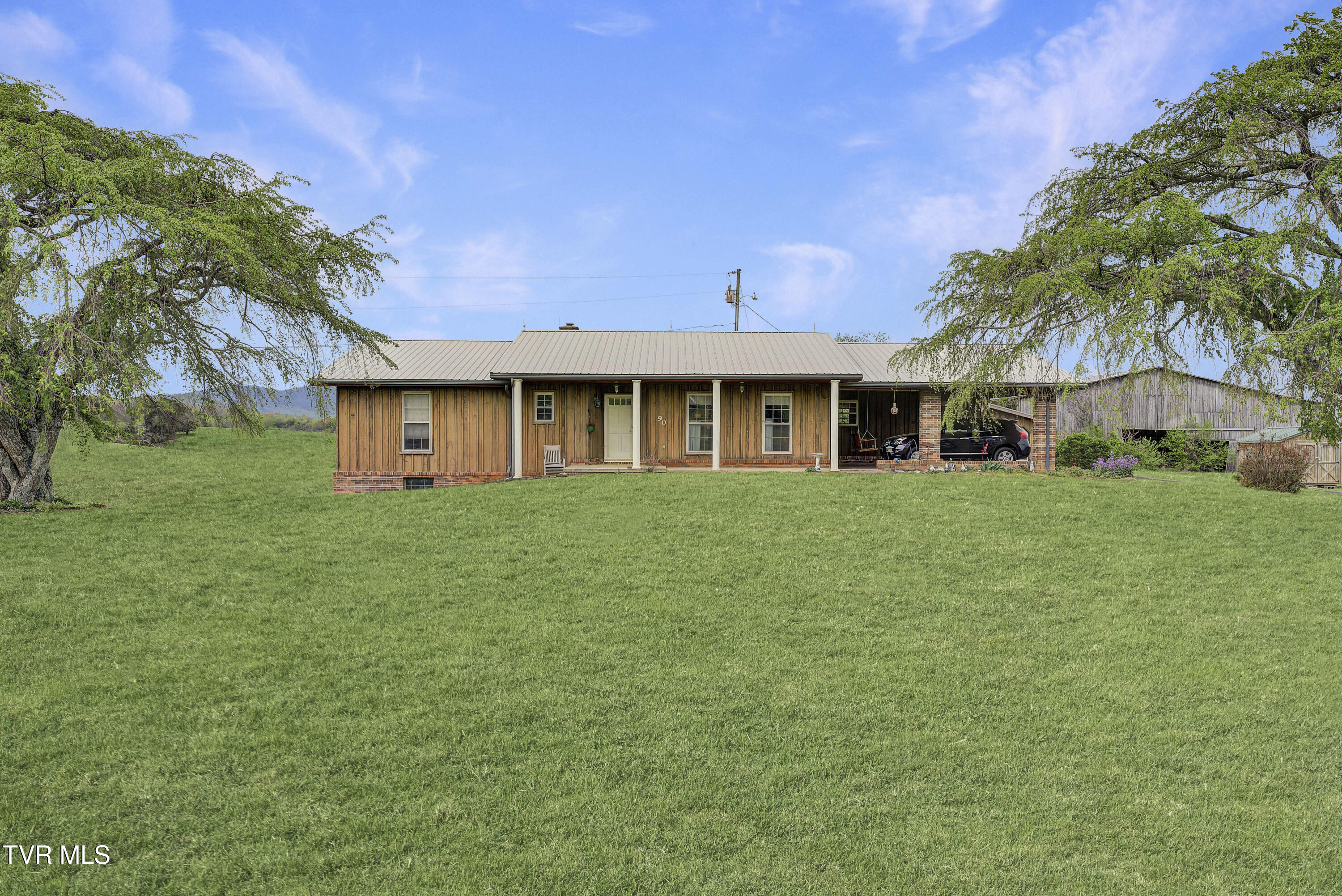 90 Birds Bridge Road Property Photo 1