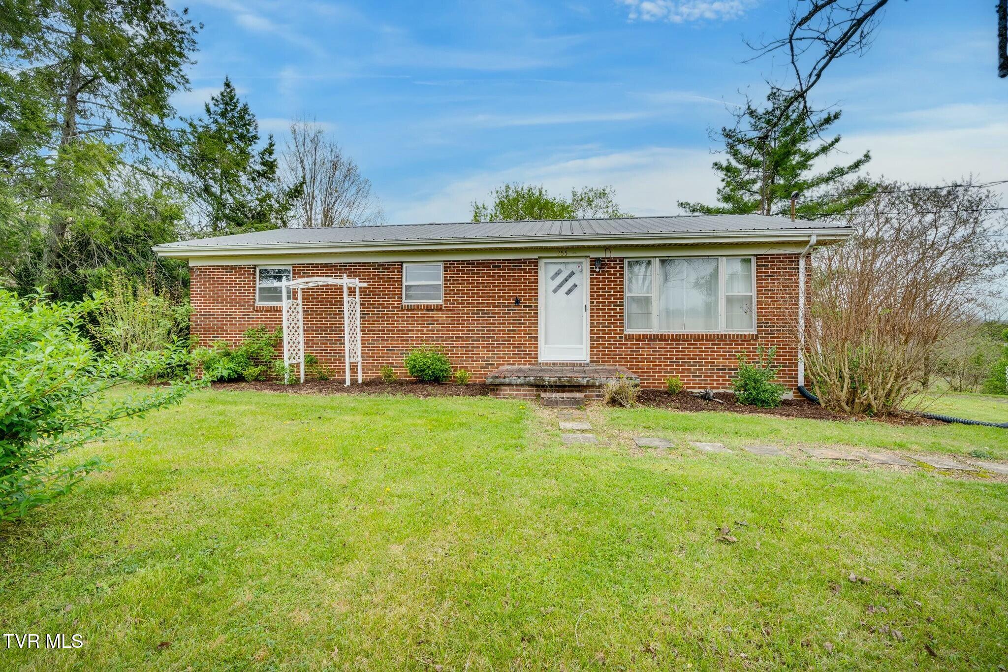 2555 Fodderstack Mountain Loop Property Photo 1