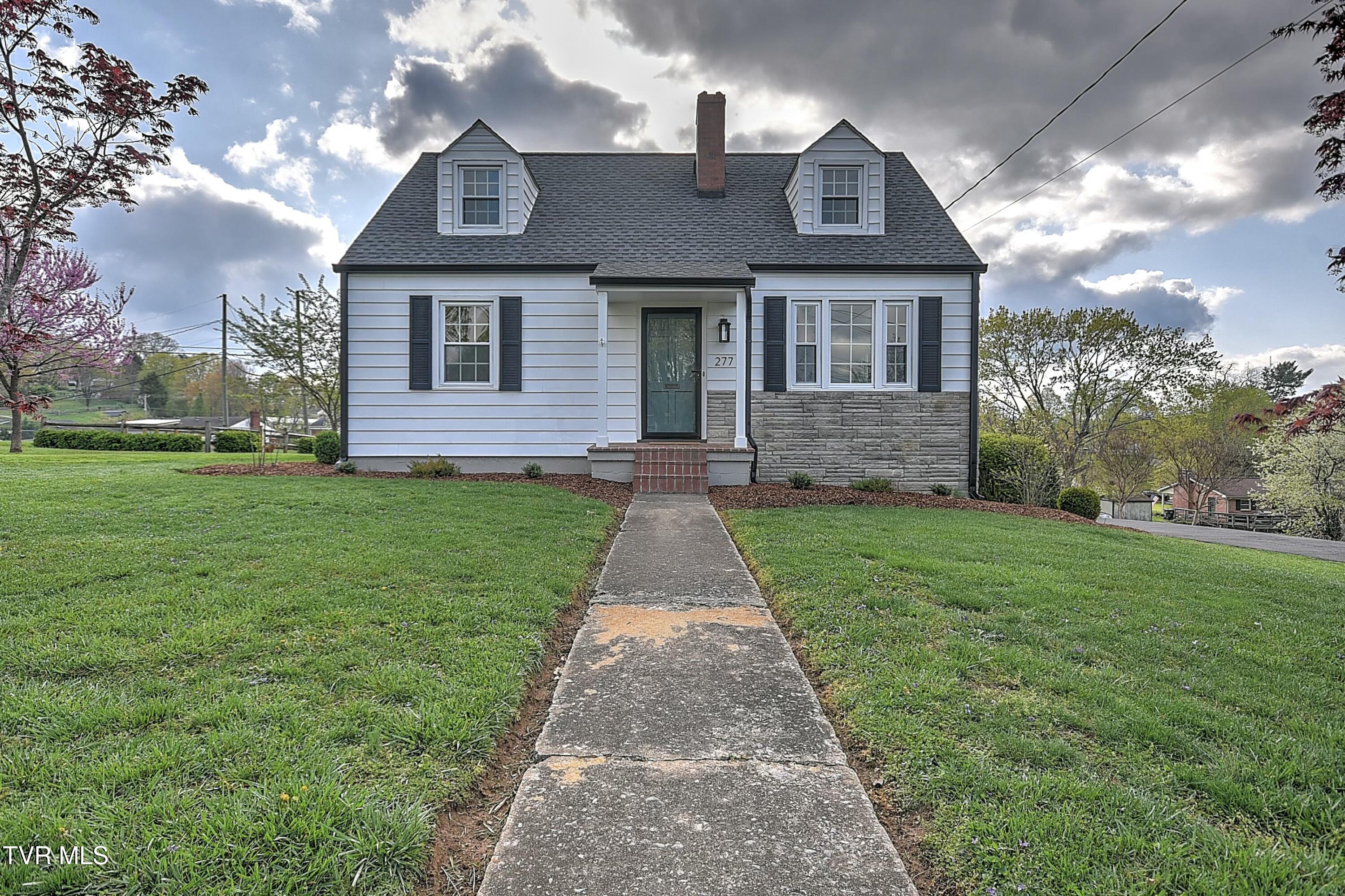 277 Sherwood Road Property Photo