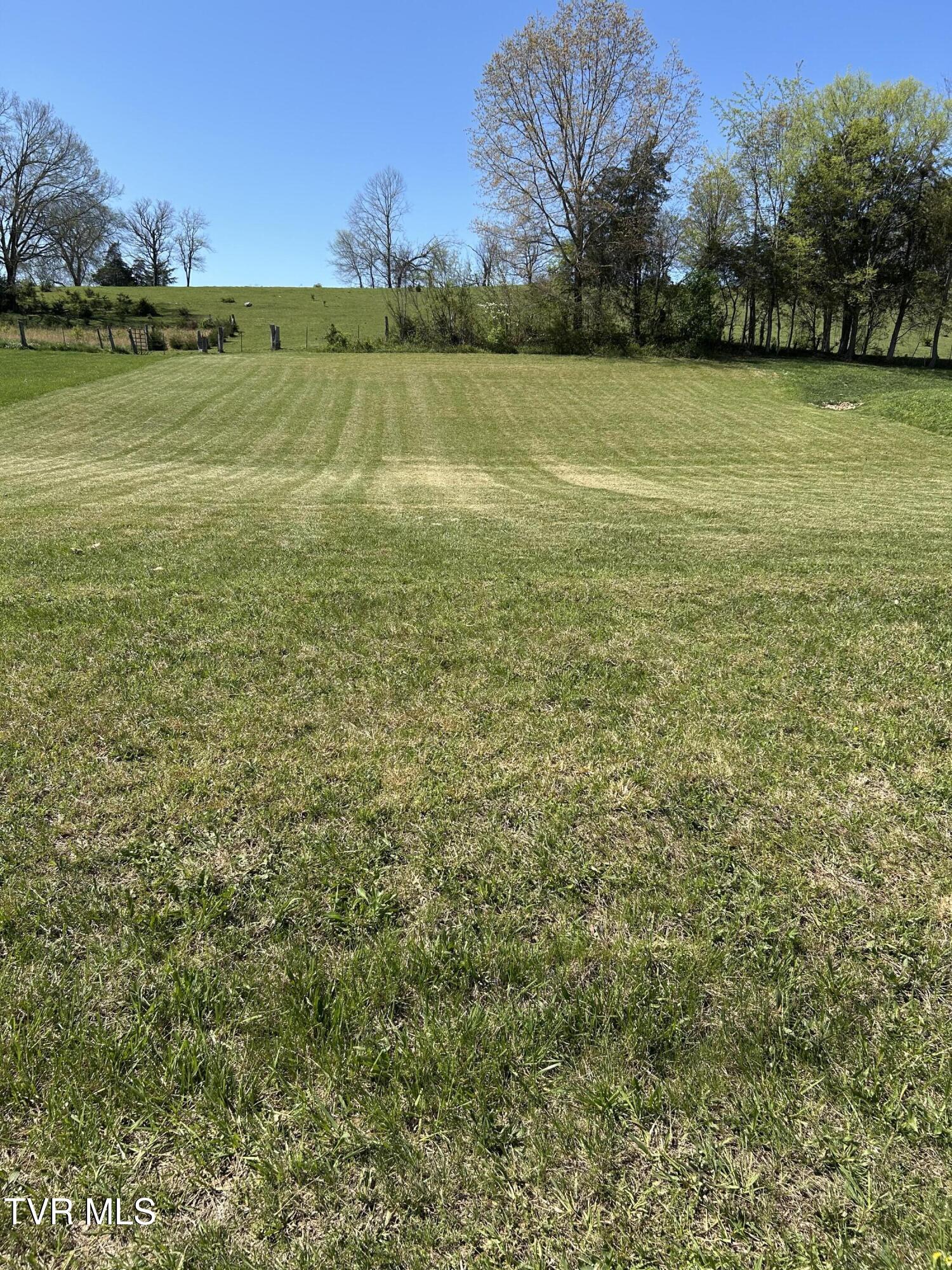 125 Olde Farm Drive Property Photo