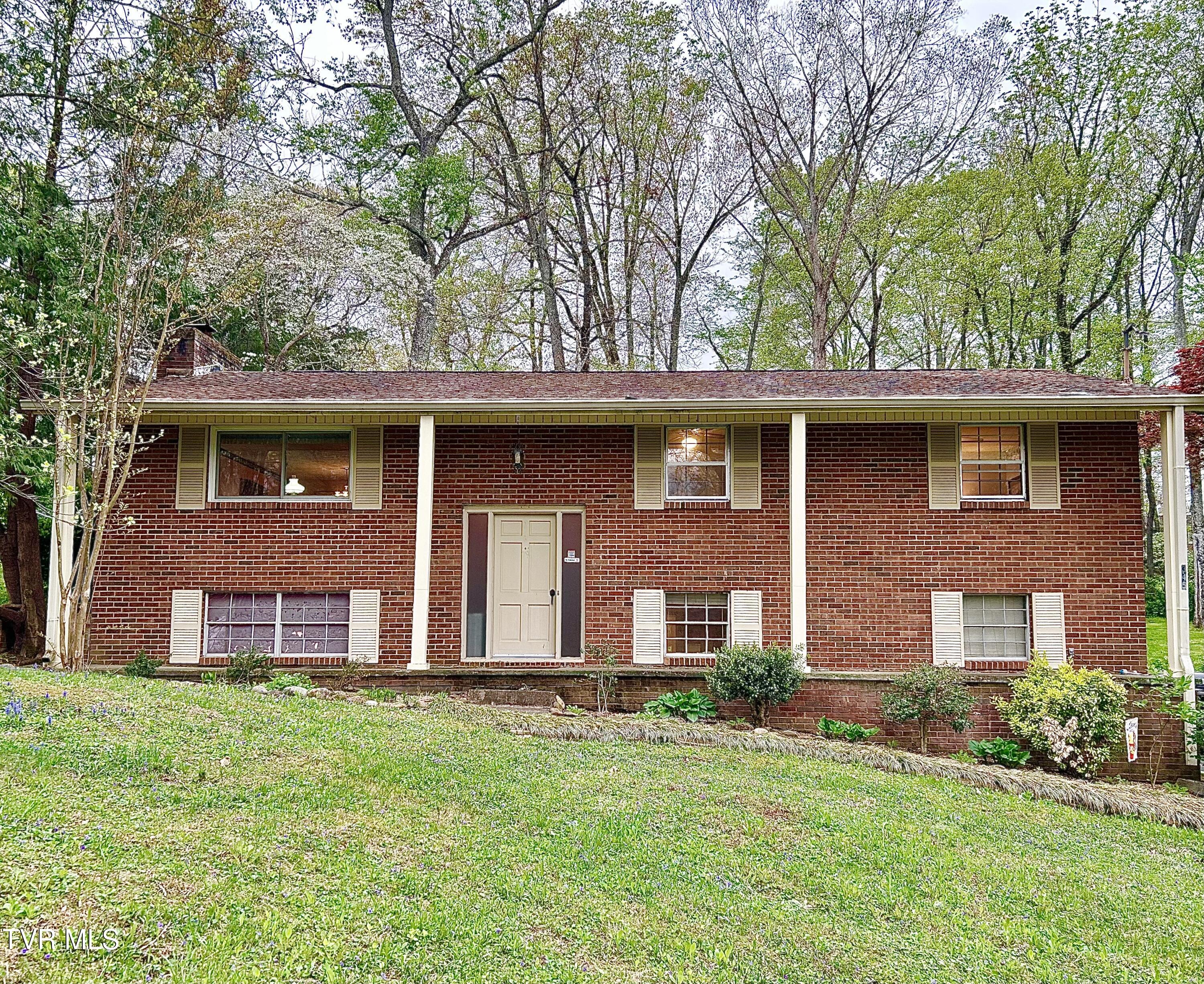 345 Vista Trail Property Photo