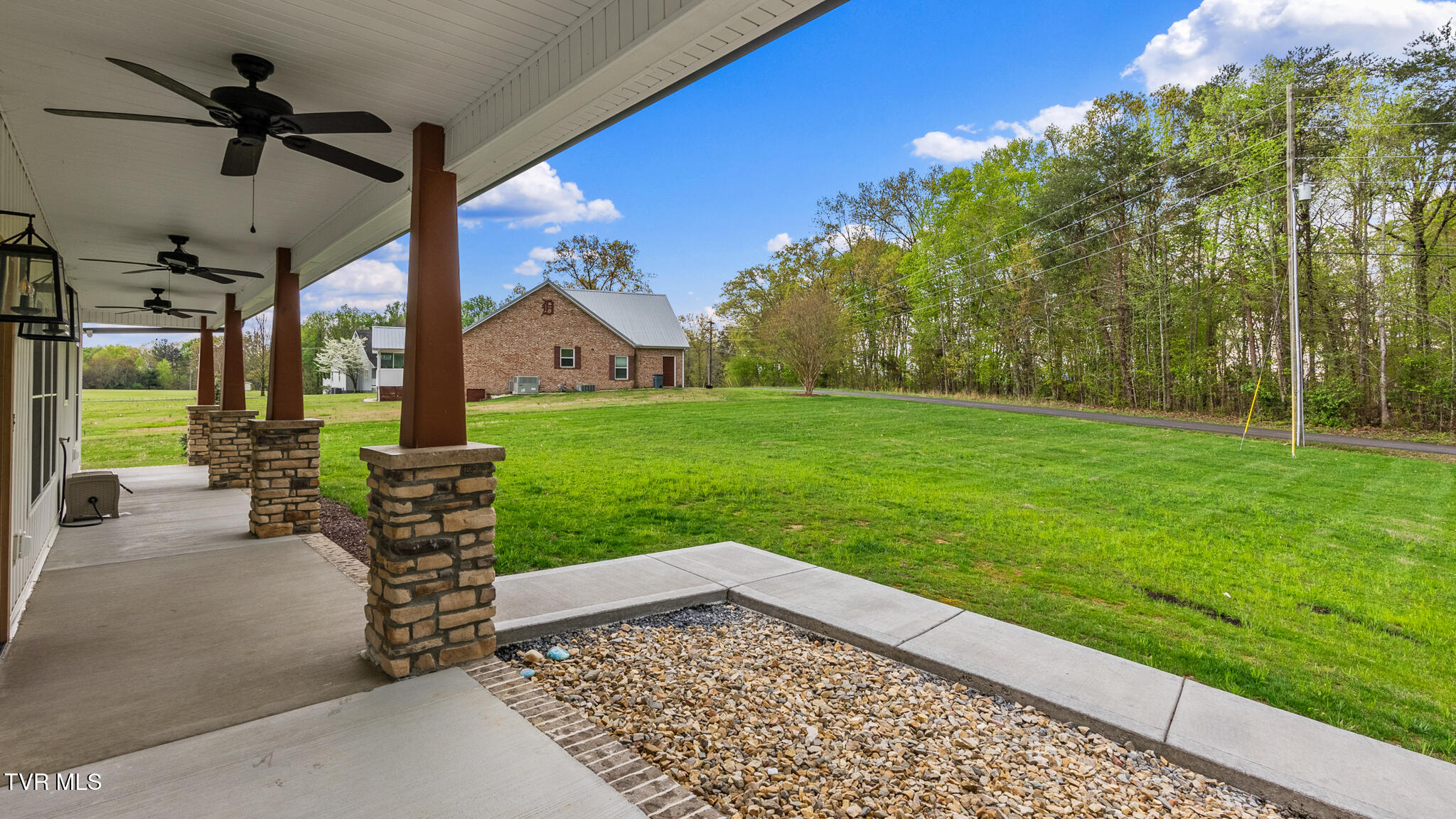335 Bonne Vista Drive Property Photo 24