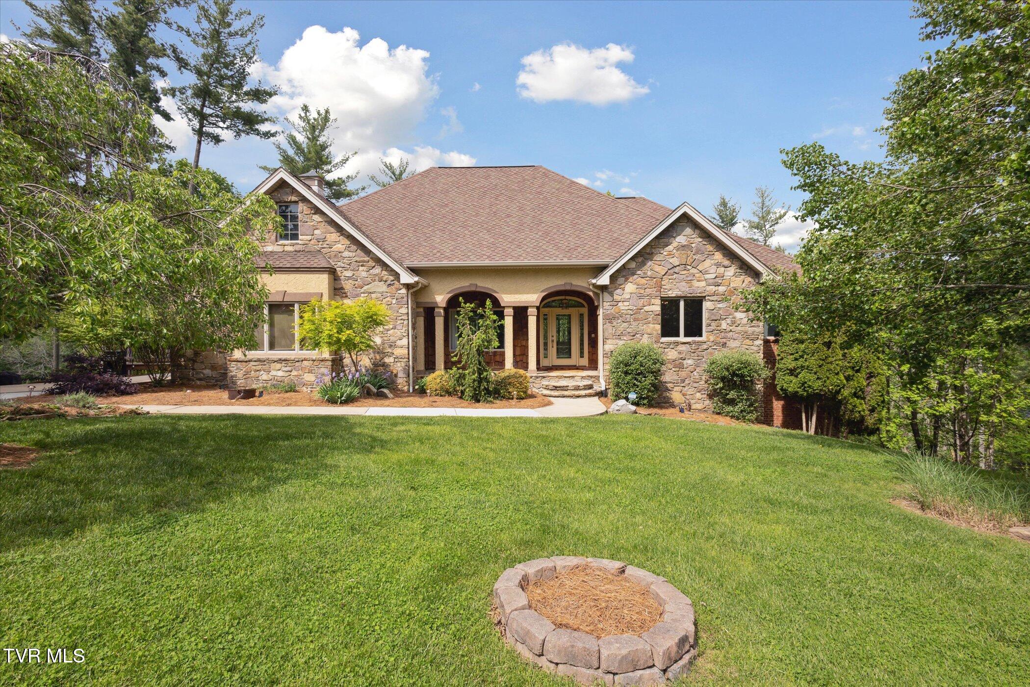 20268 Heron Circle Property Photo