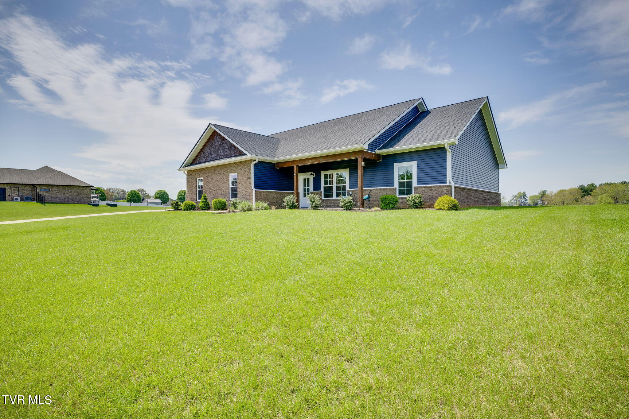 280 Green Lawn Avenue Property Photo