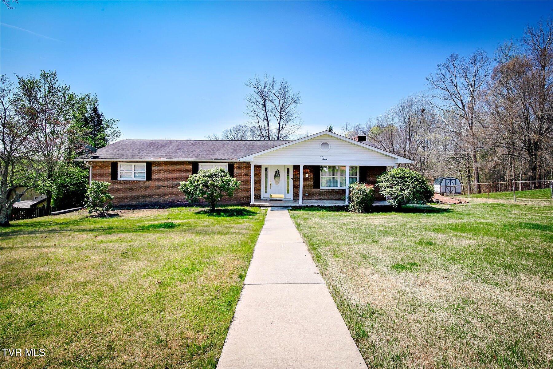 1220 Kingston Court Property Photo