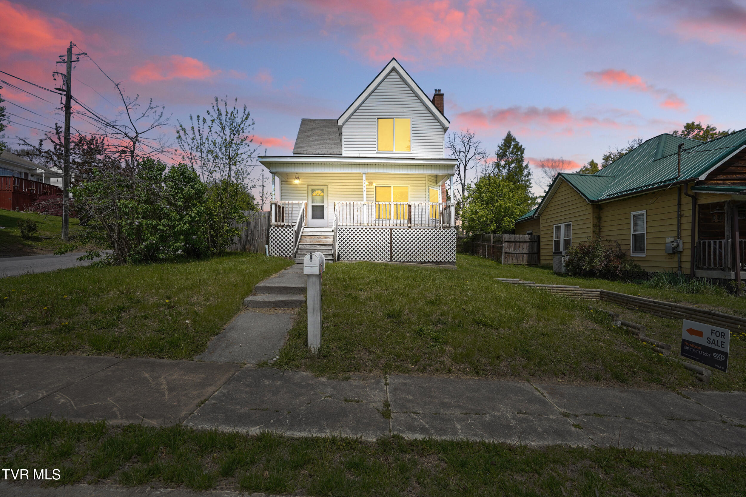 1133 Hill Street Property Photo