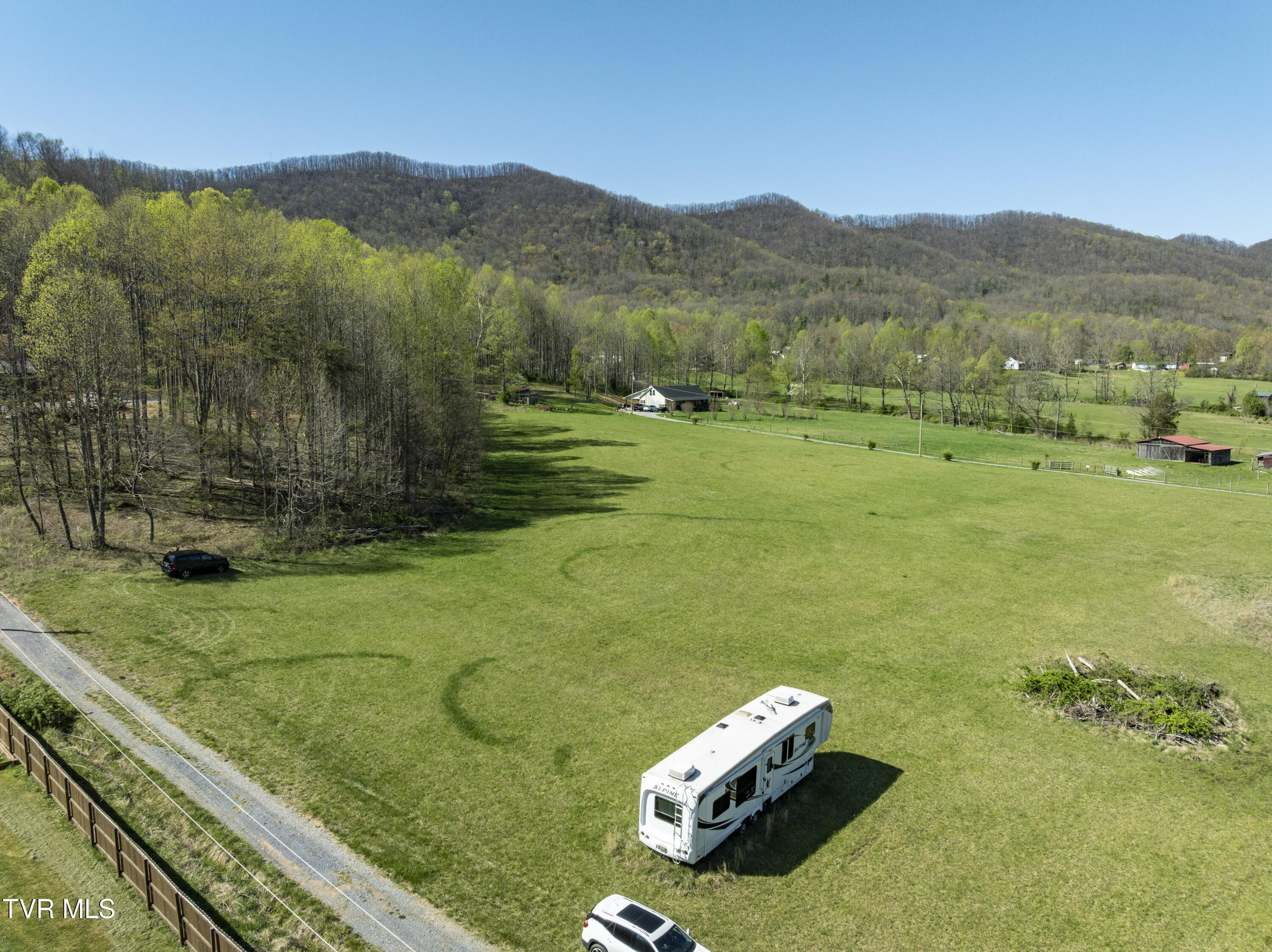9979024 Property Photo 1