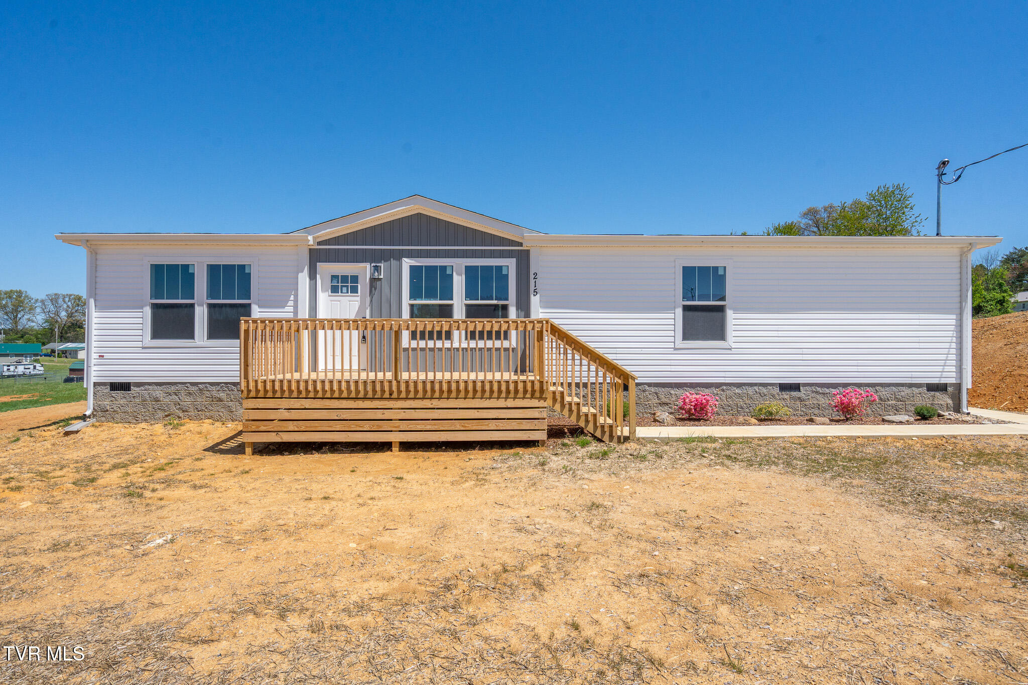 215 Songbird Way Property Photo 1