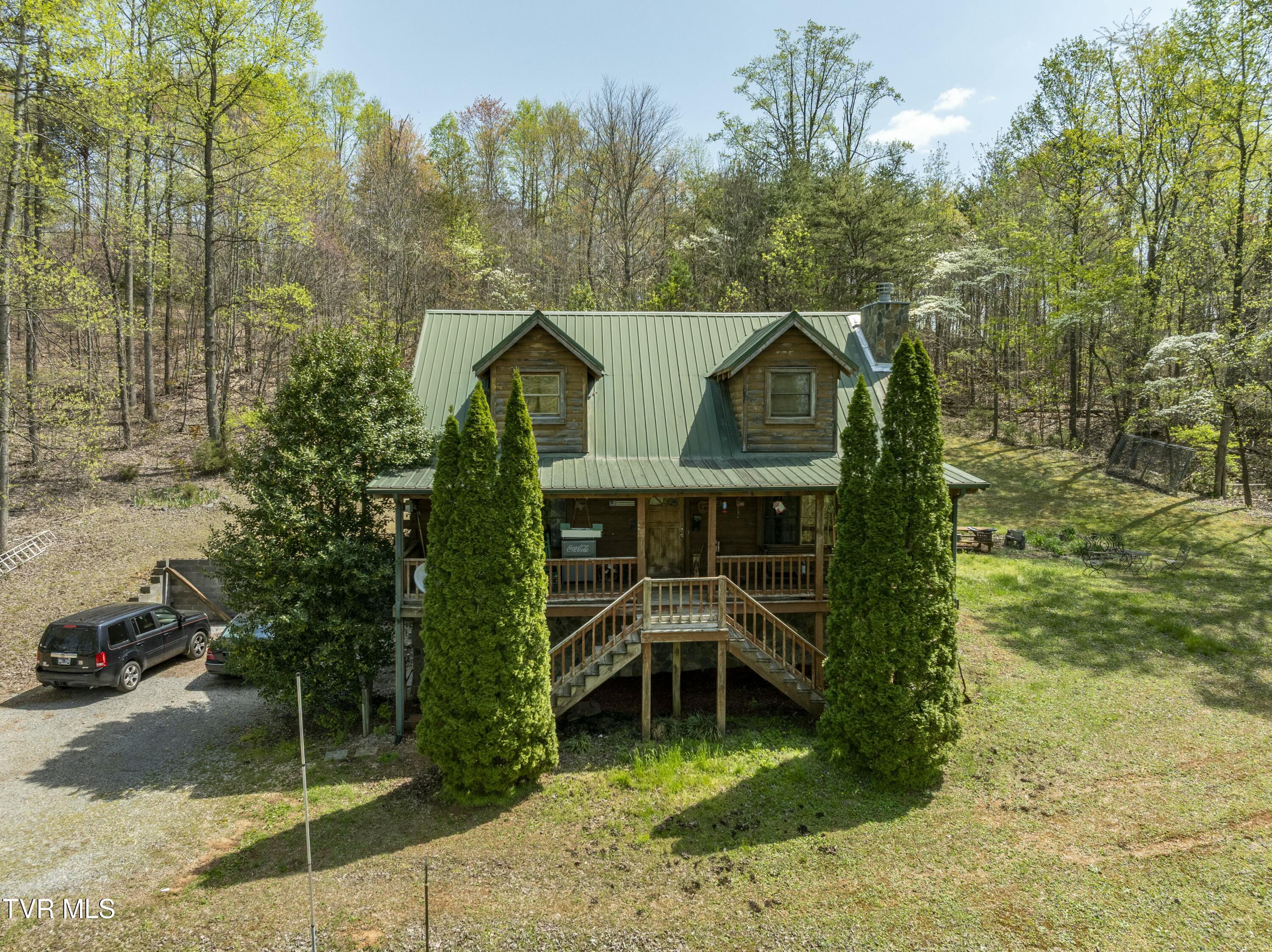 120 Dukes Drive Property Photo