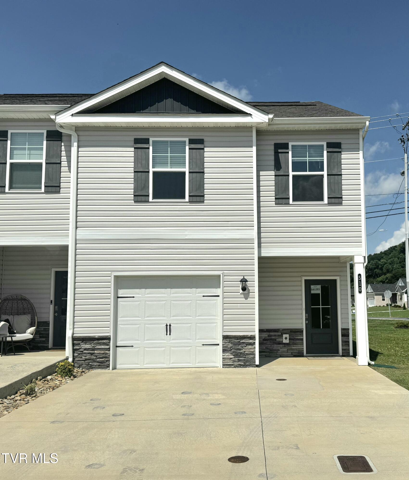 510 Vogt Drive Property Photo