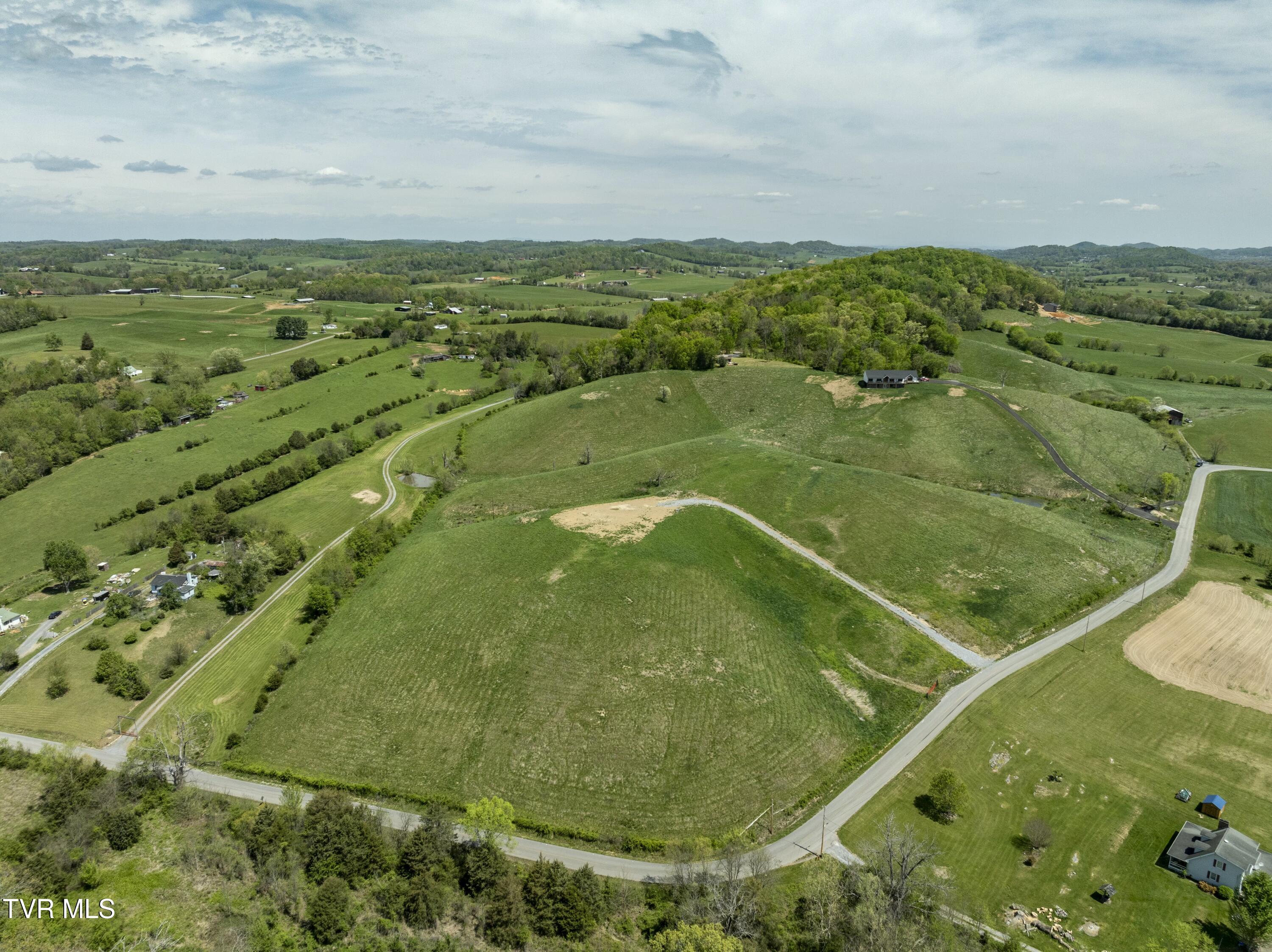 663 Saylor Hill Road Property Photo
