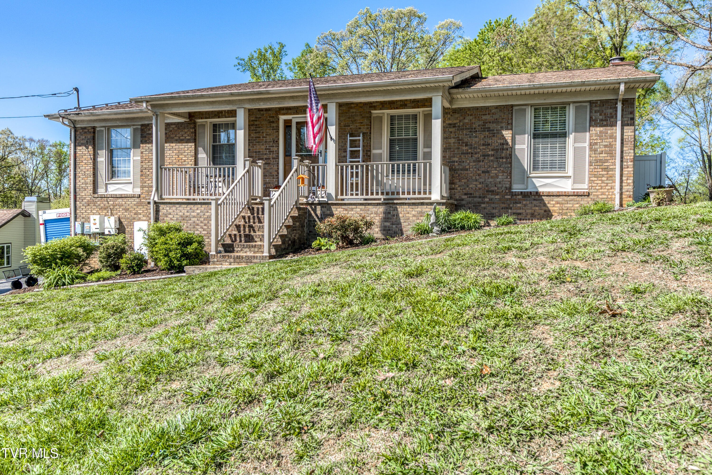 607 Dover Avenue Property Photo 1