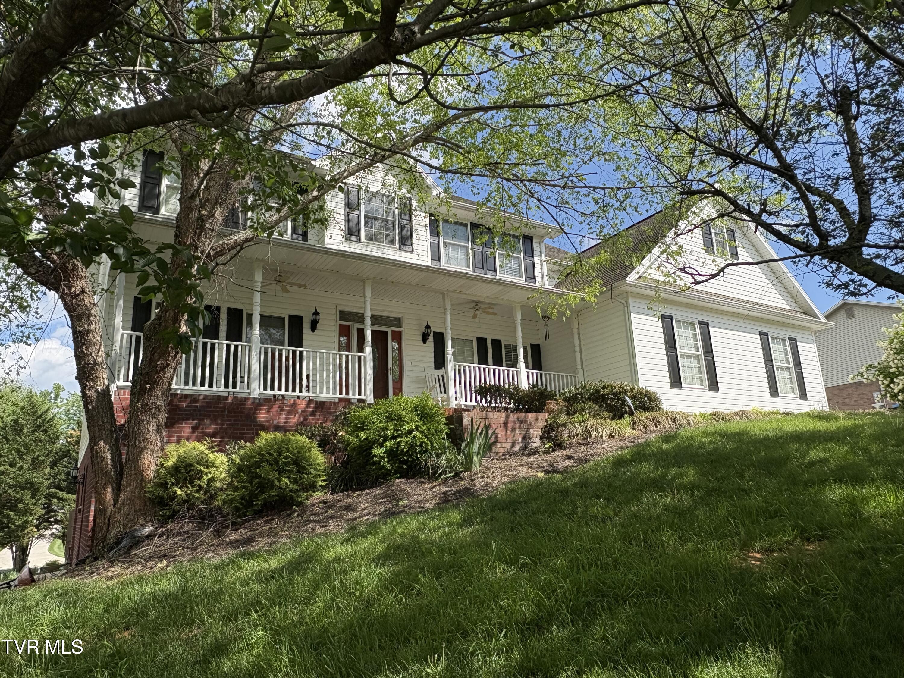 142 Oakwell Lane Property Photo