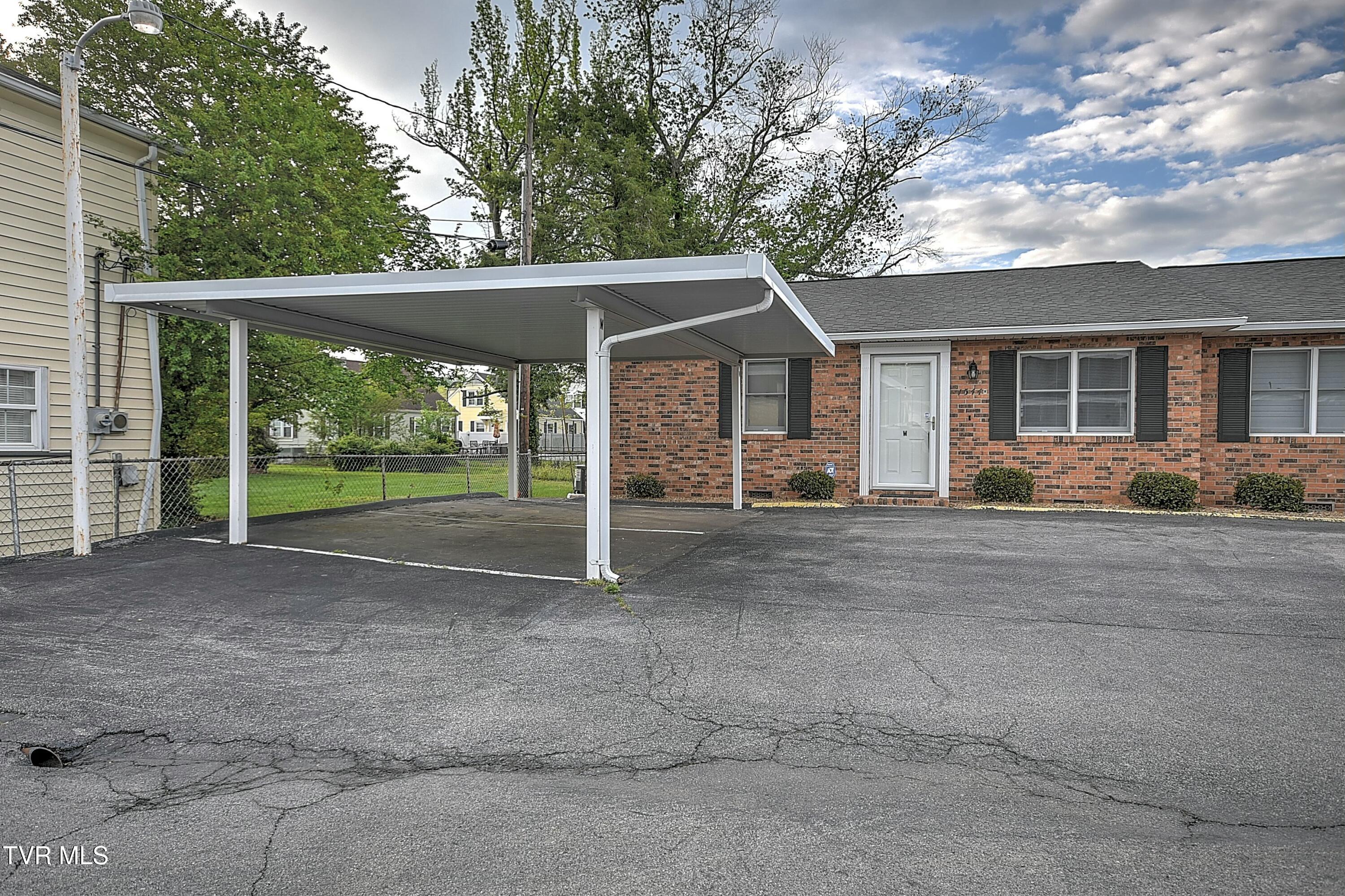 1544 Jessee St Property Photo
