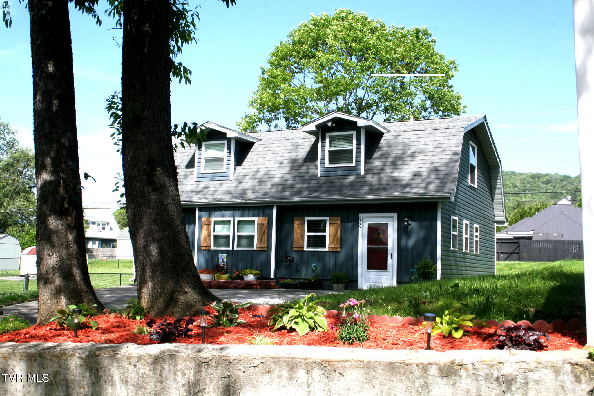 530 South Avenue Property Photo