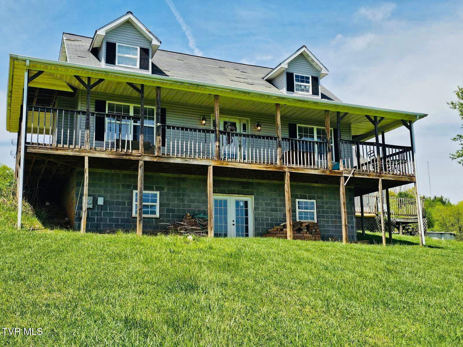 84 Deerview Lane Property Photo