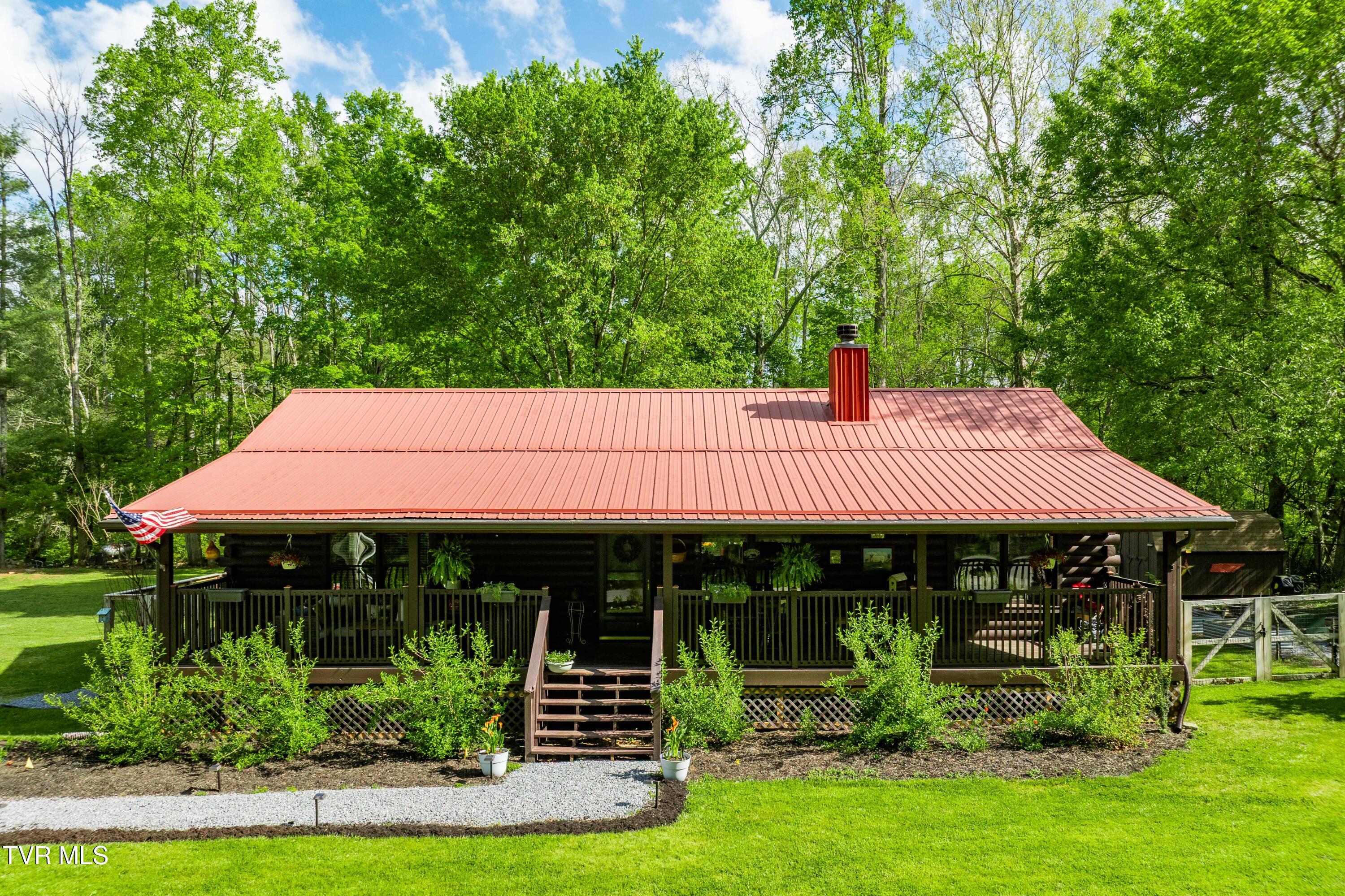 135 Grindstaff Hollow Road Property Photo 1