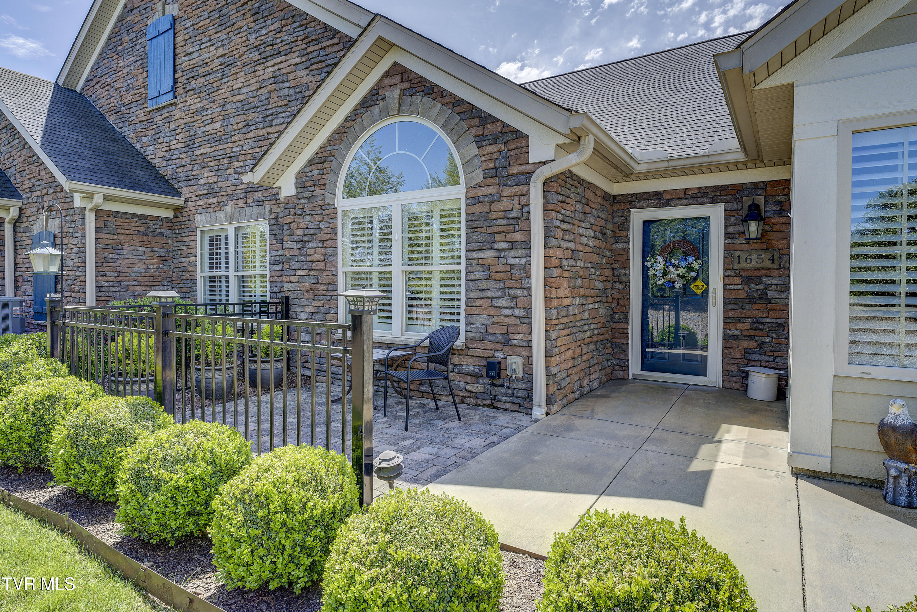 1654 Hatterdale Farm Road Property Photo