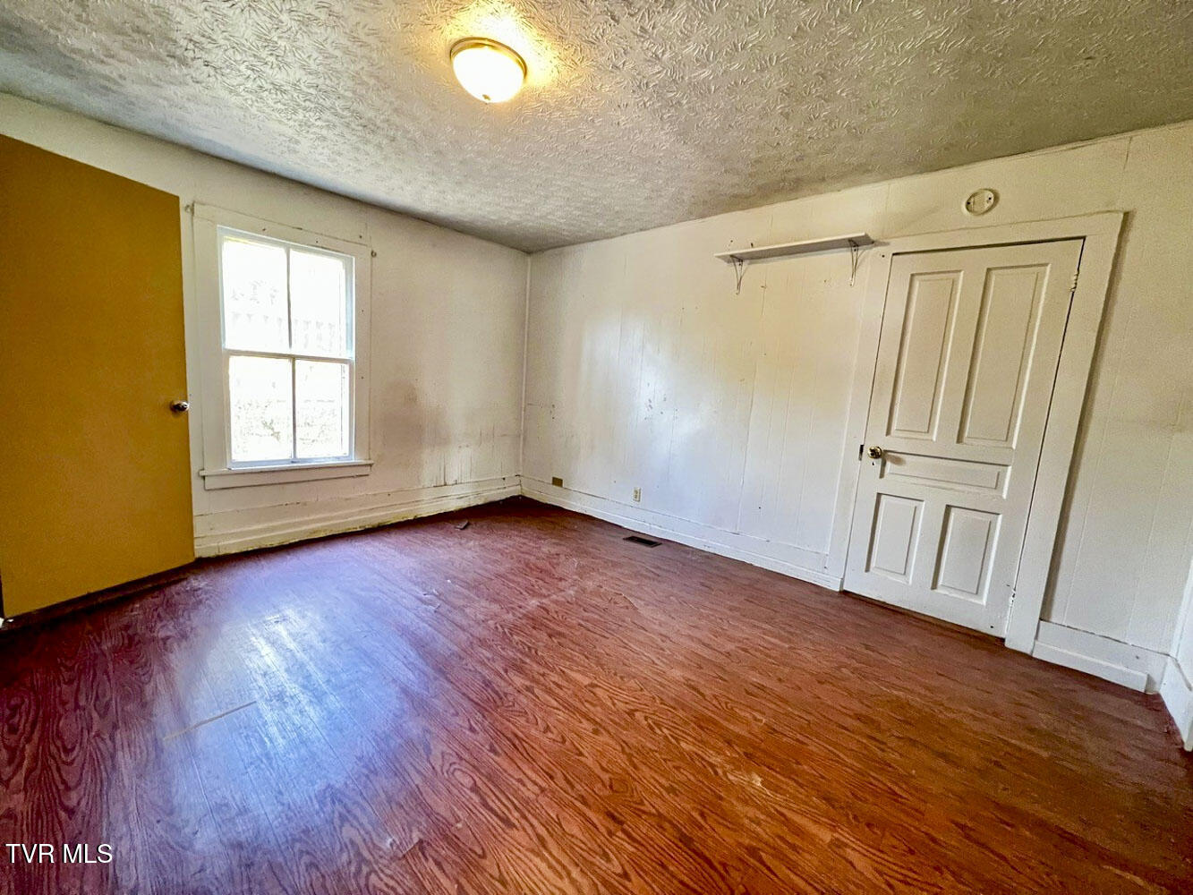 1918 Williams Avenue Property Photo 9